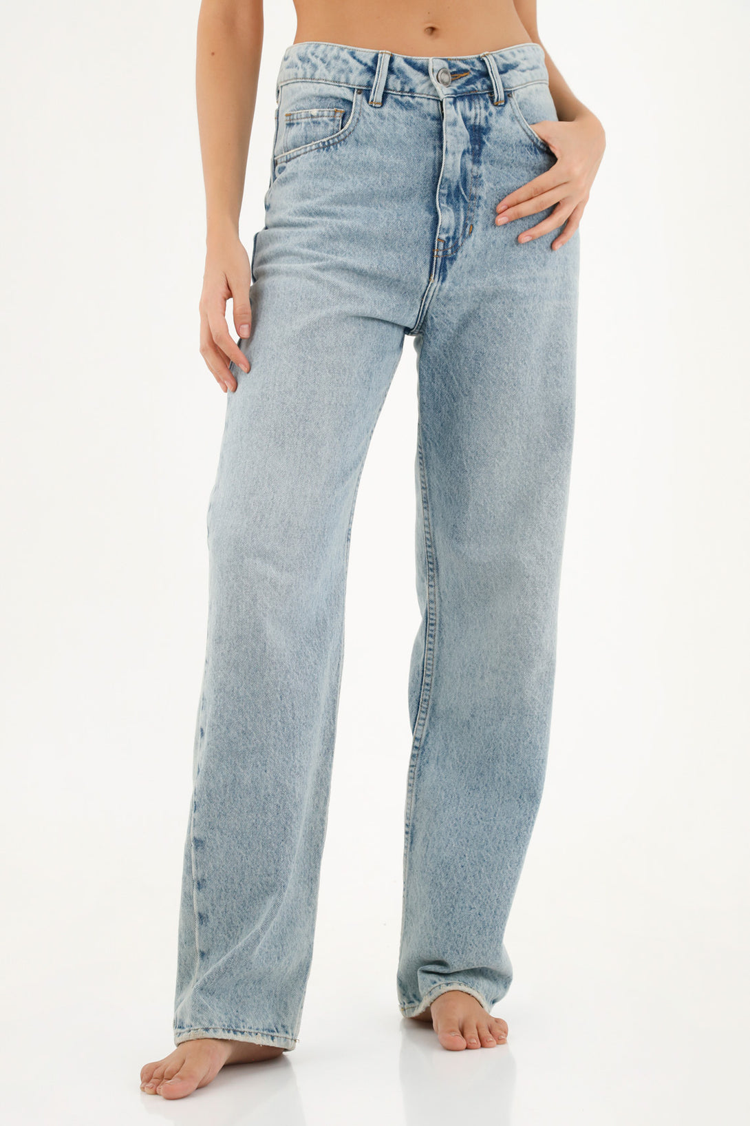 Women's Light Blue Straight Jeans