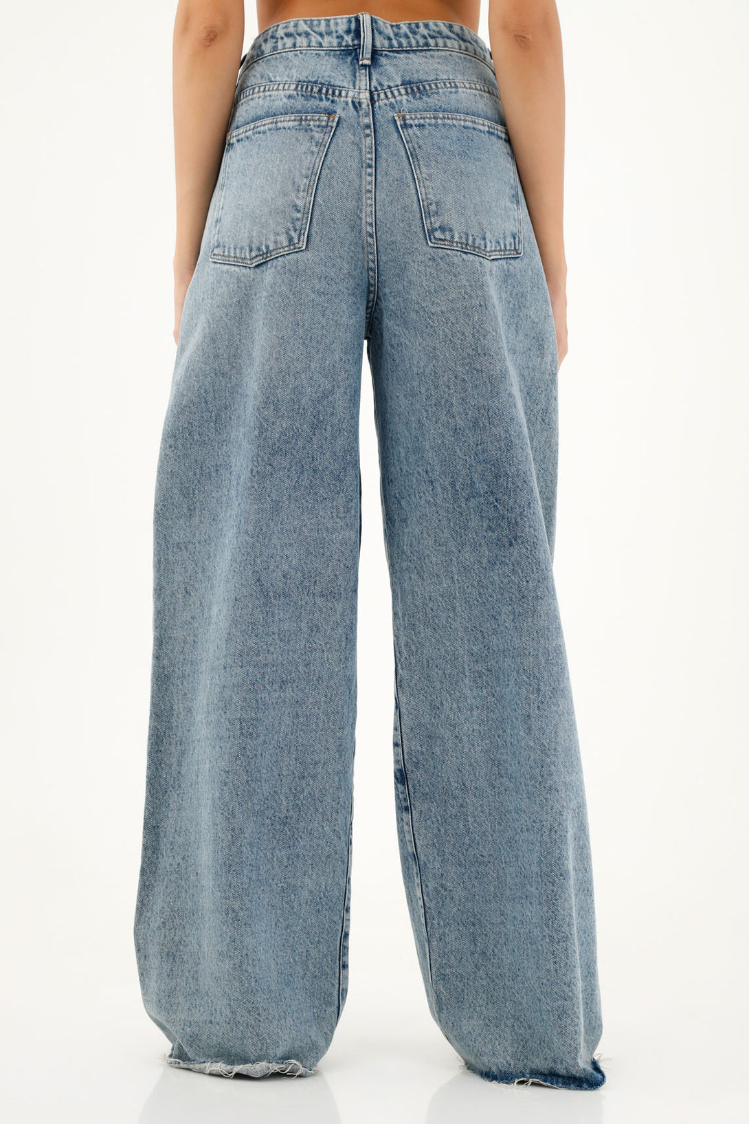 Women's Medium Blue Wide-Leg Jeans