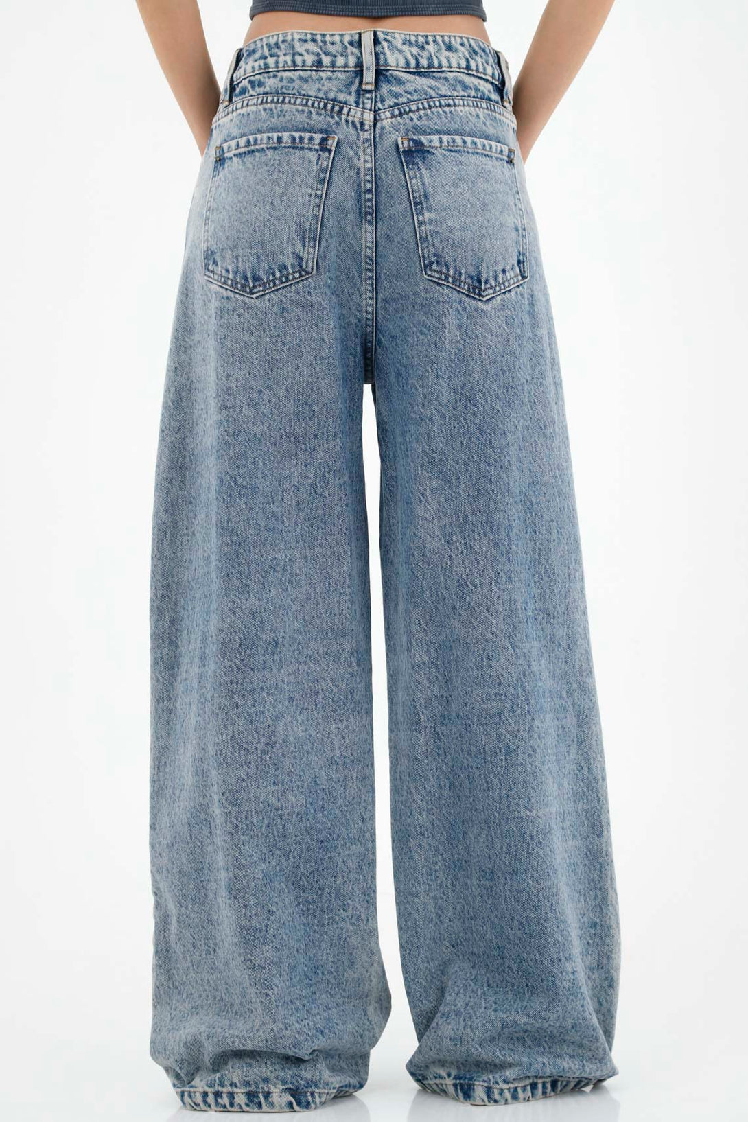 Women's Frosted Blue Jeans