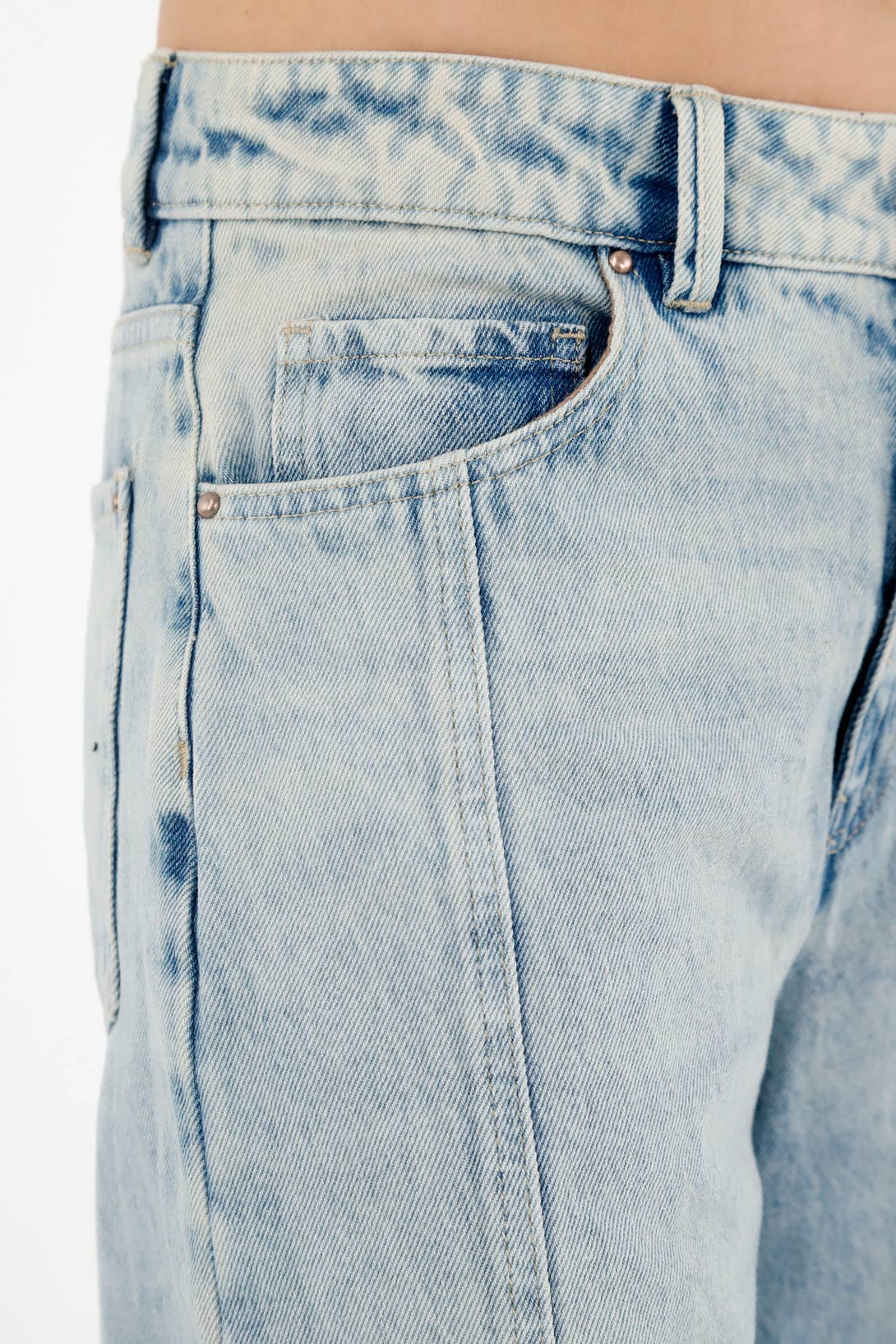 Women's Wide Leg Blue Jeans