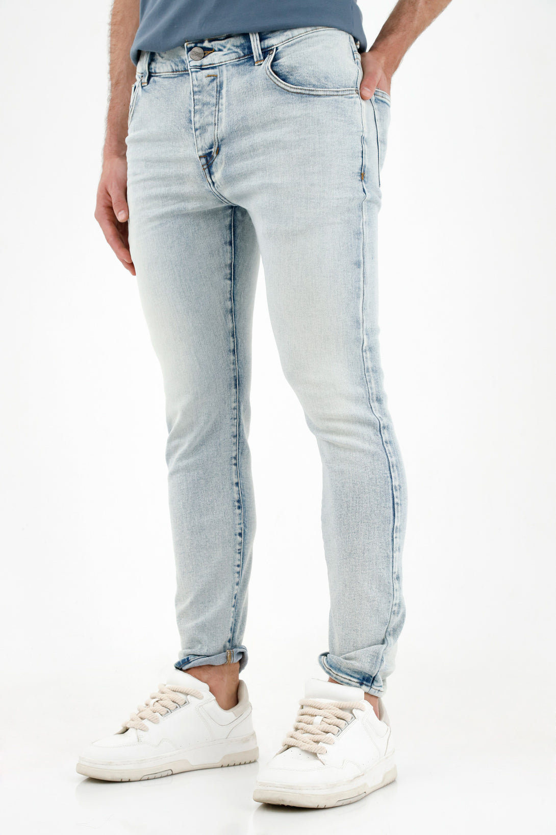 Men's Light Blue Jeans