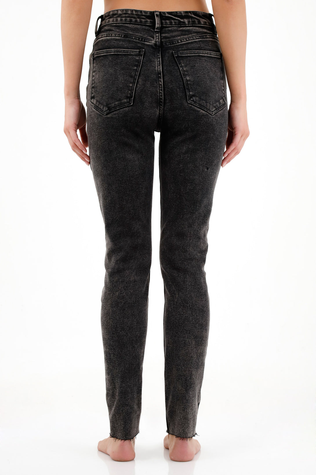 Jean negro super slim para mujer