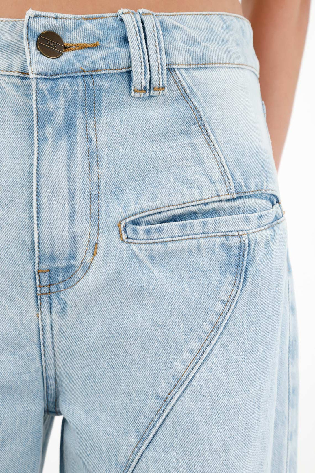 Women's Blue Front Pocket Jeans