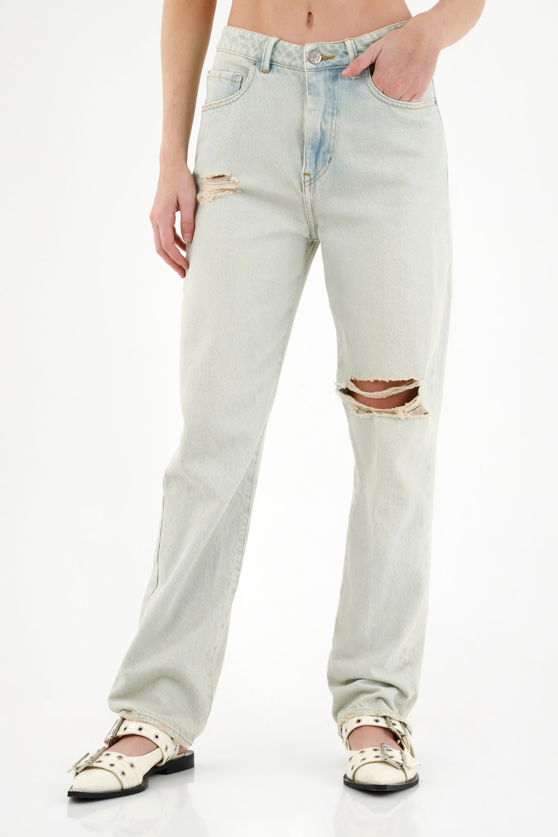 Women's Straight Leg Jeans