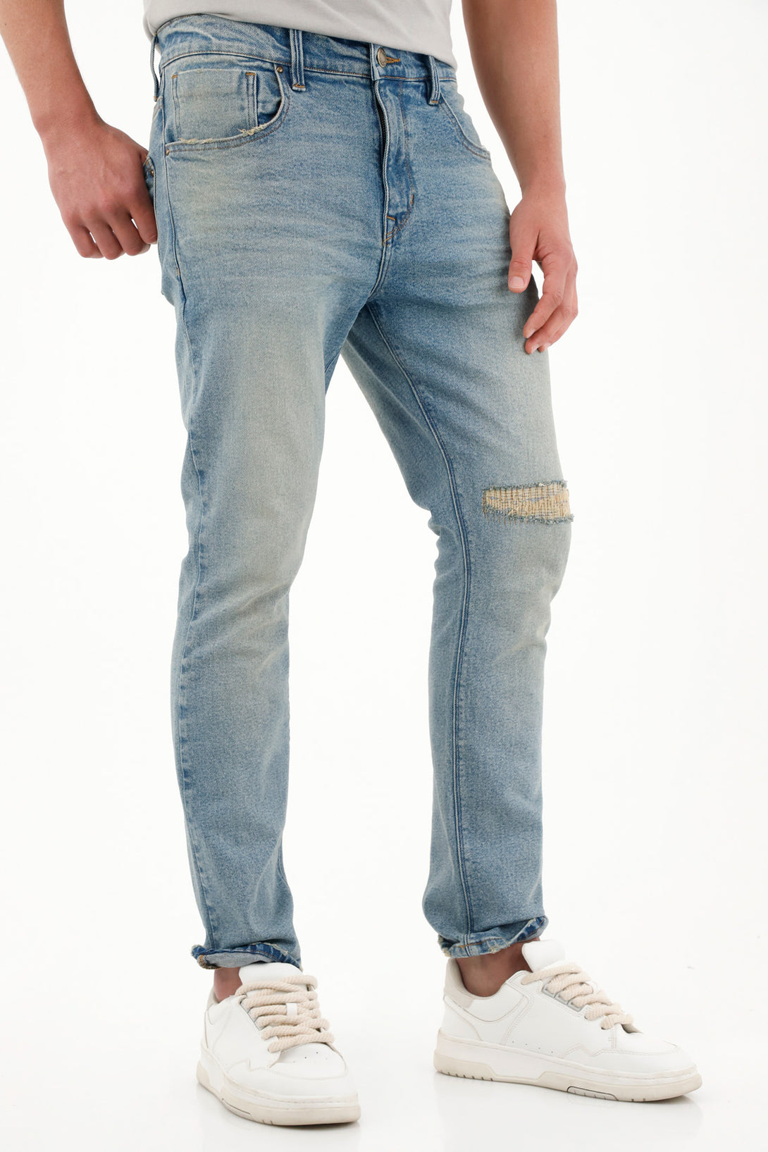 Men's Mid-Rise Distressed Nudy Jeans