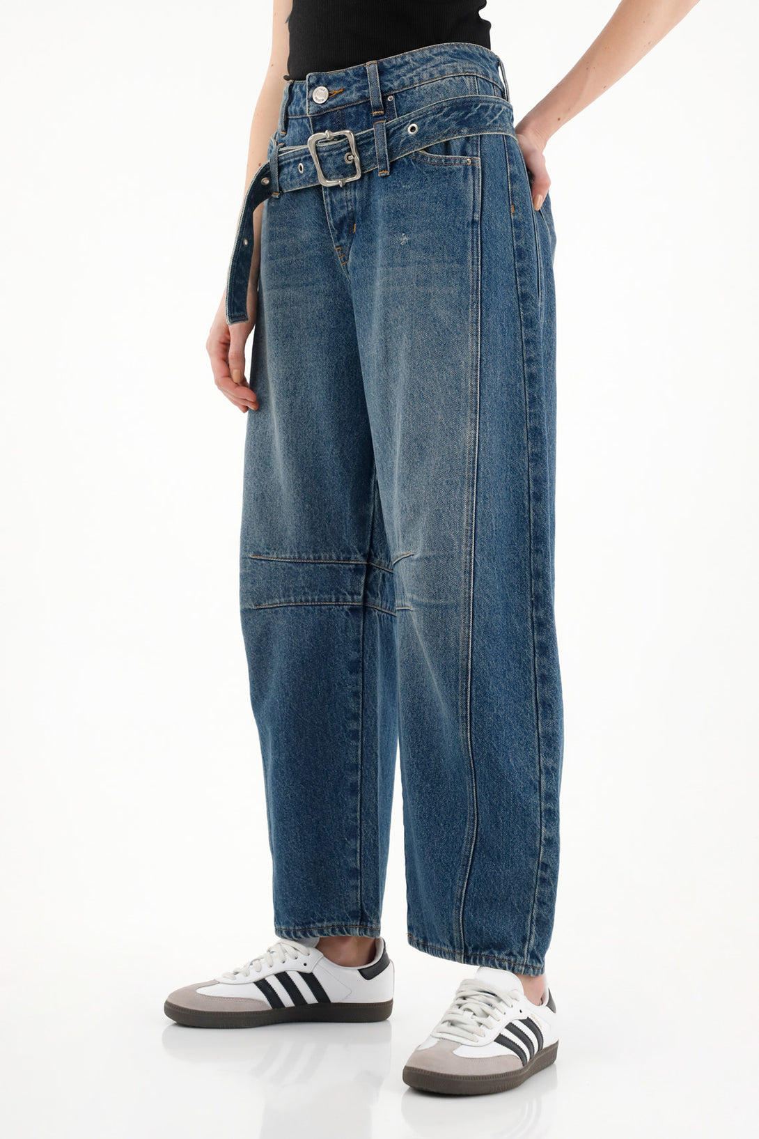 Women's Mid-Rise Horseshoe Jeans with Belt