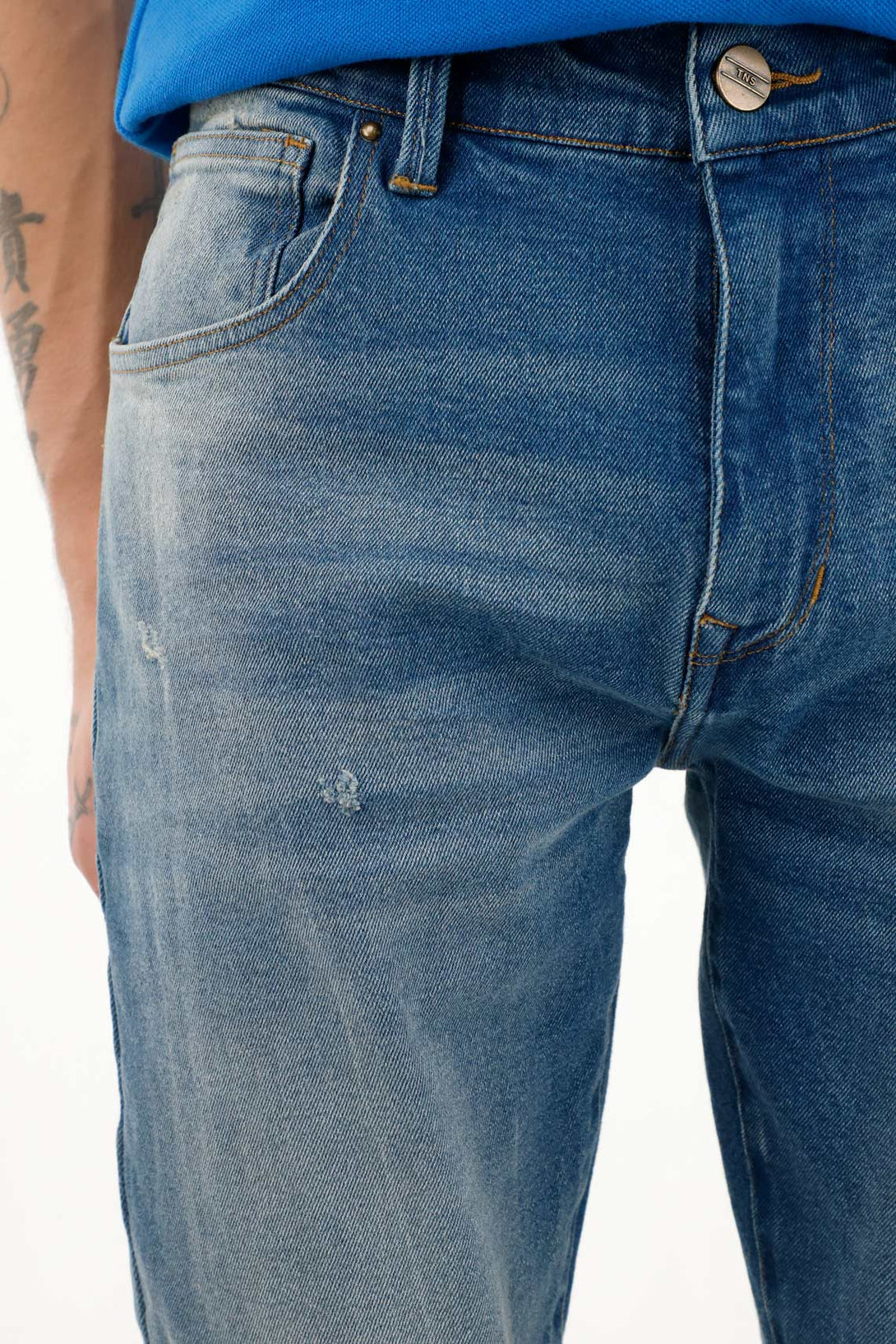 Jean Nudy azul tiro medio con destroyed para hombre