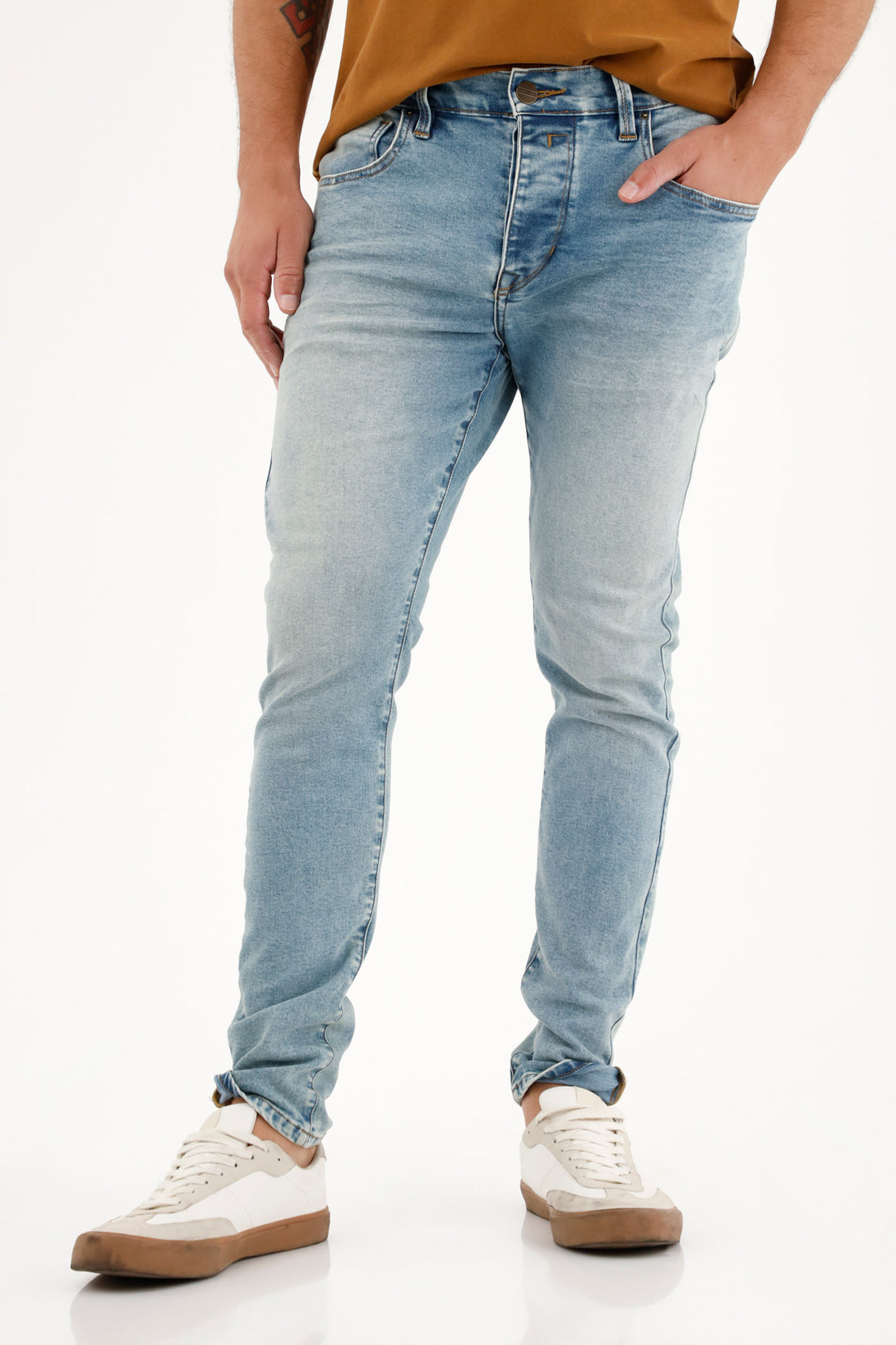 Jean azul Súper Skinny cinco bolsillos para hombre