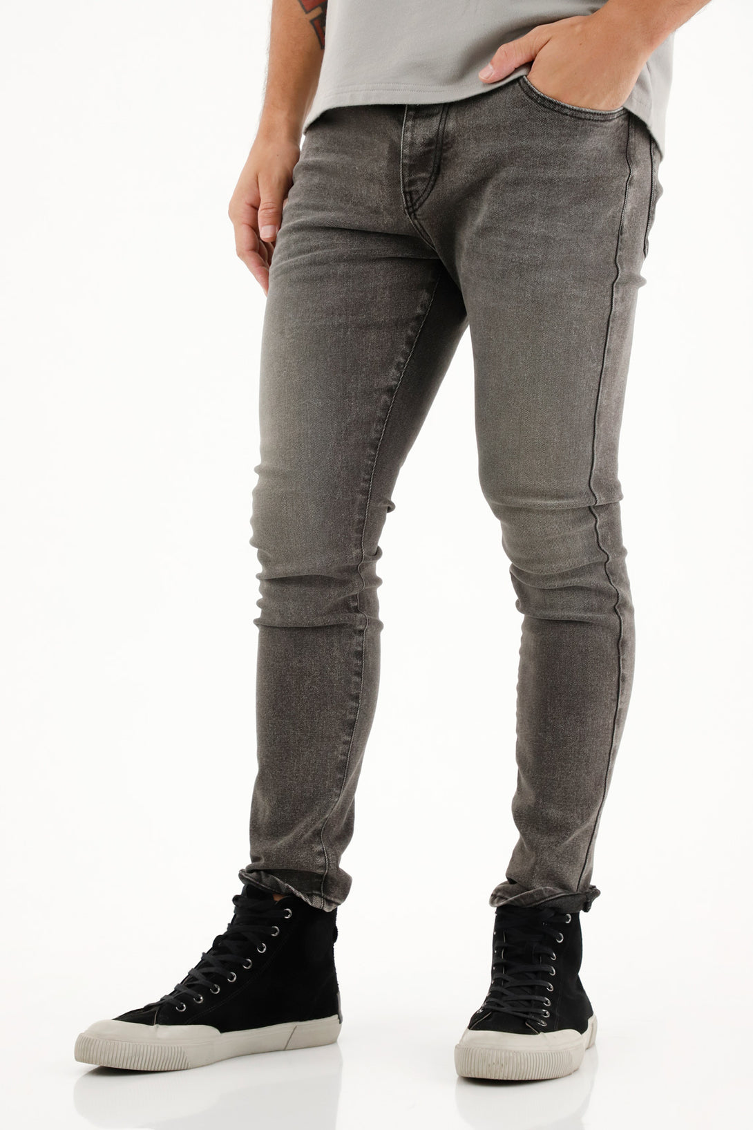 Jean Skinny tiro medio gris para hombre