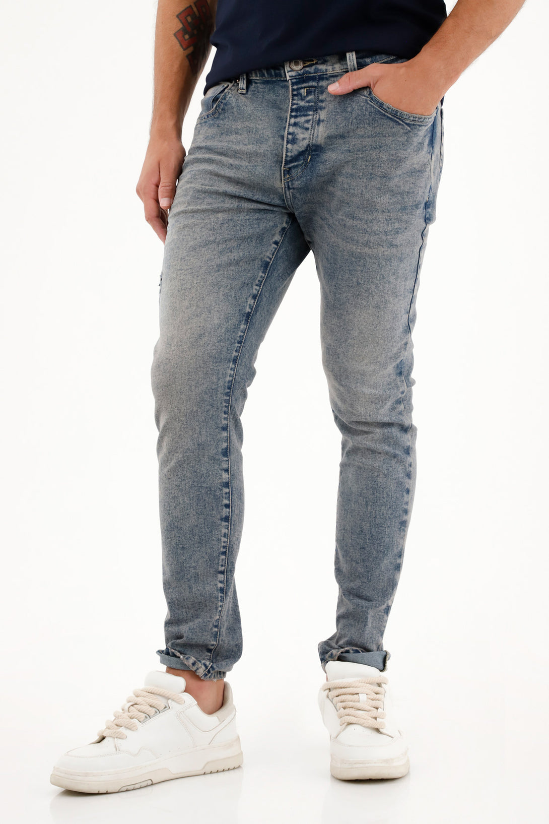 Jean Super Skinny con rotos para hombre