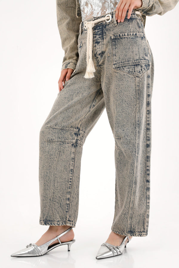 Women's Horseshoe Jeans with Decorative Drawstring