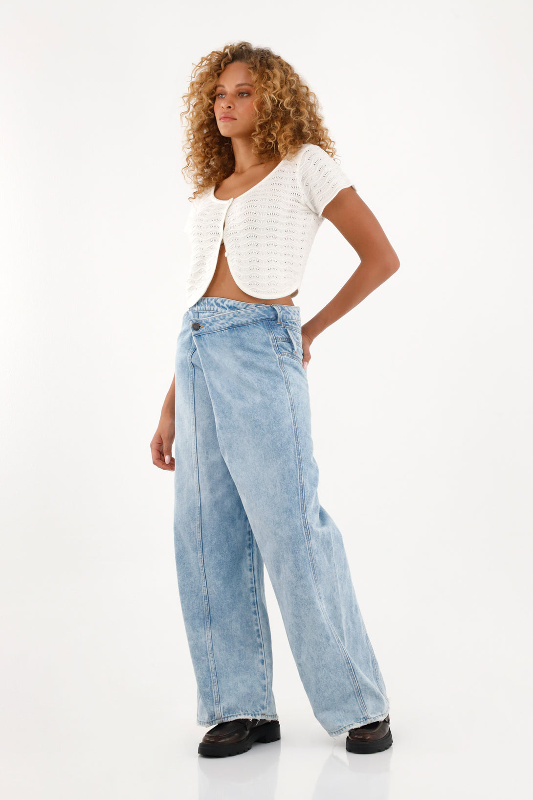 Women's Asymmetrical Low Rise Wide Leg Jeans