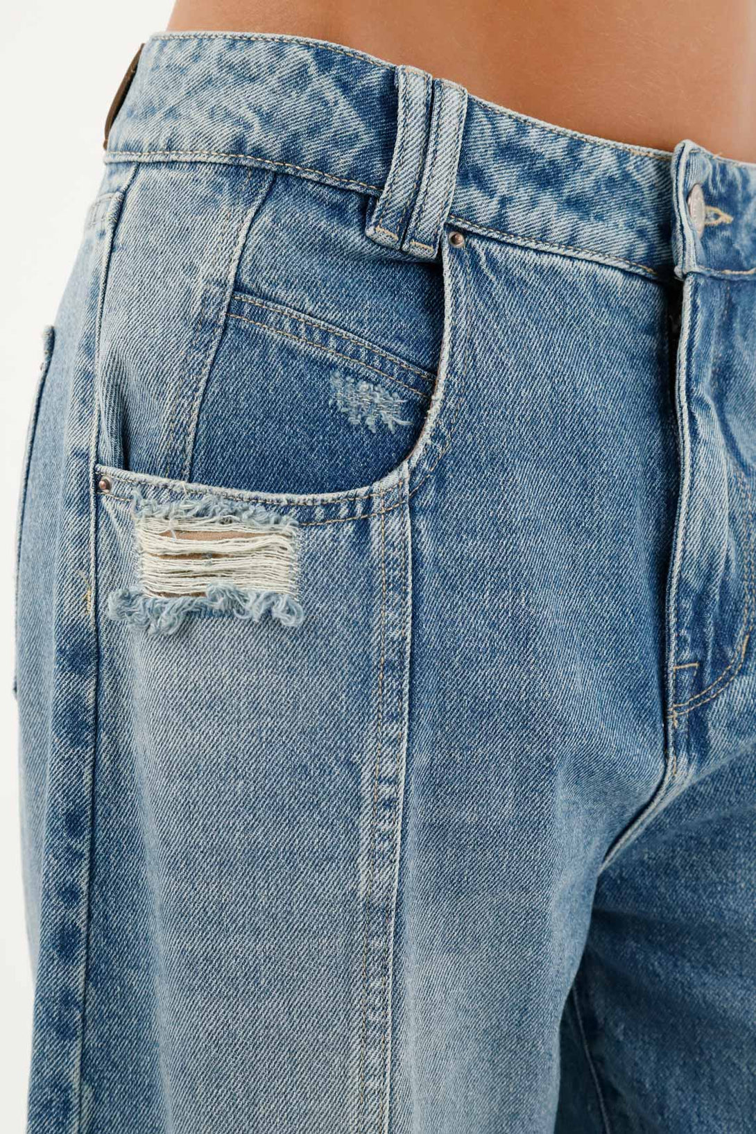 Women's Straight-Leg Blue Jeans