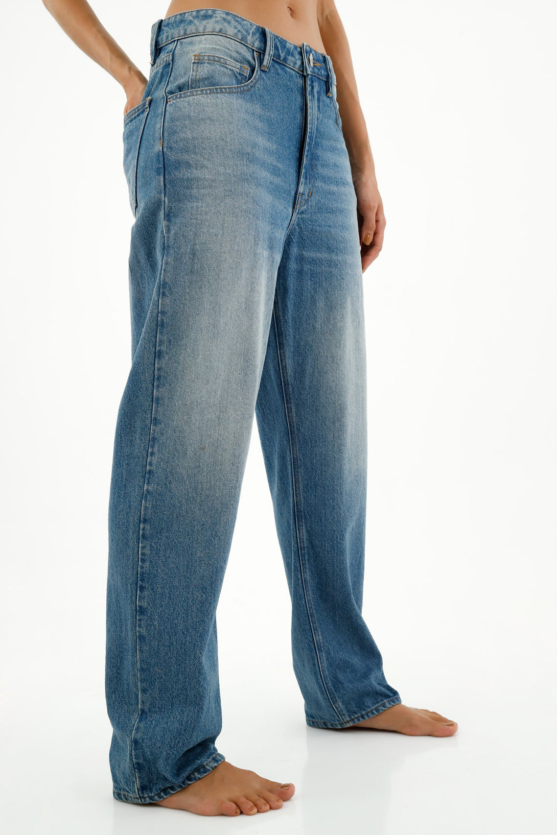 Women's Five-Pocket Blue Jeans