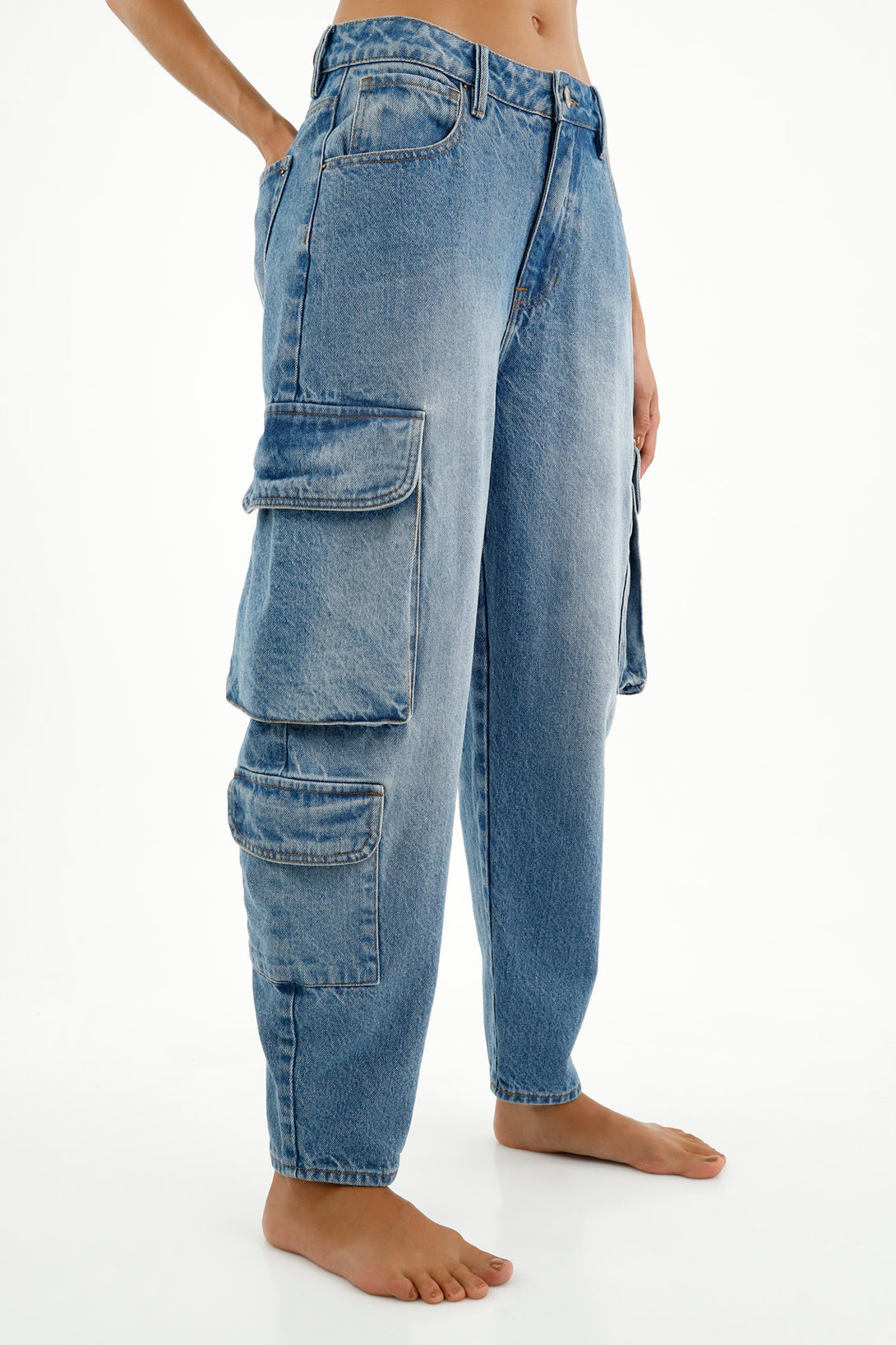 Women's Cargo Style Slouchy Blue Jeans