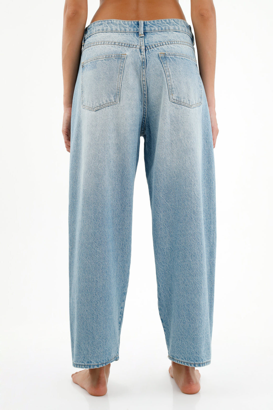 Women's Five-Pocket Blue Jeans