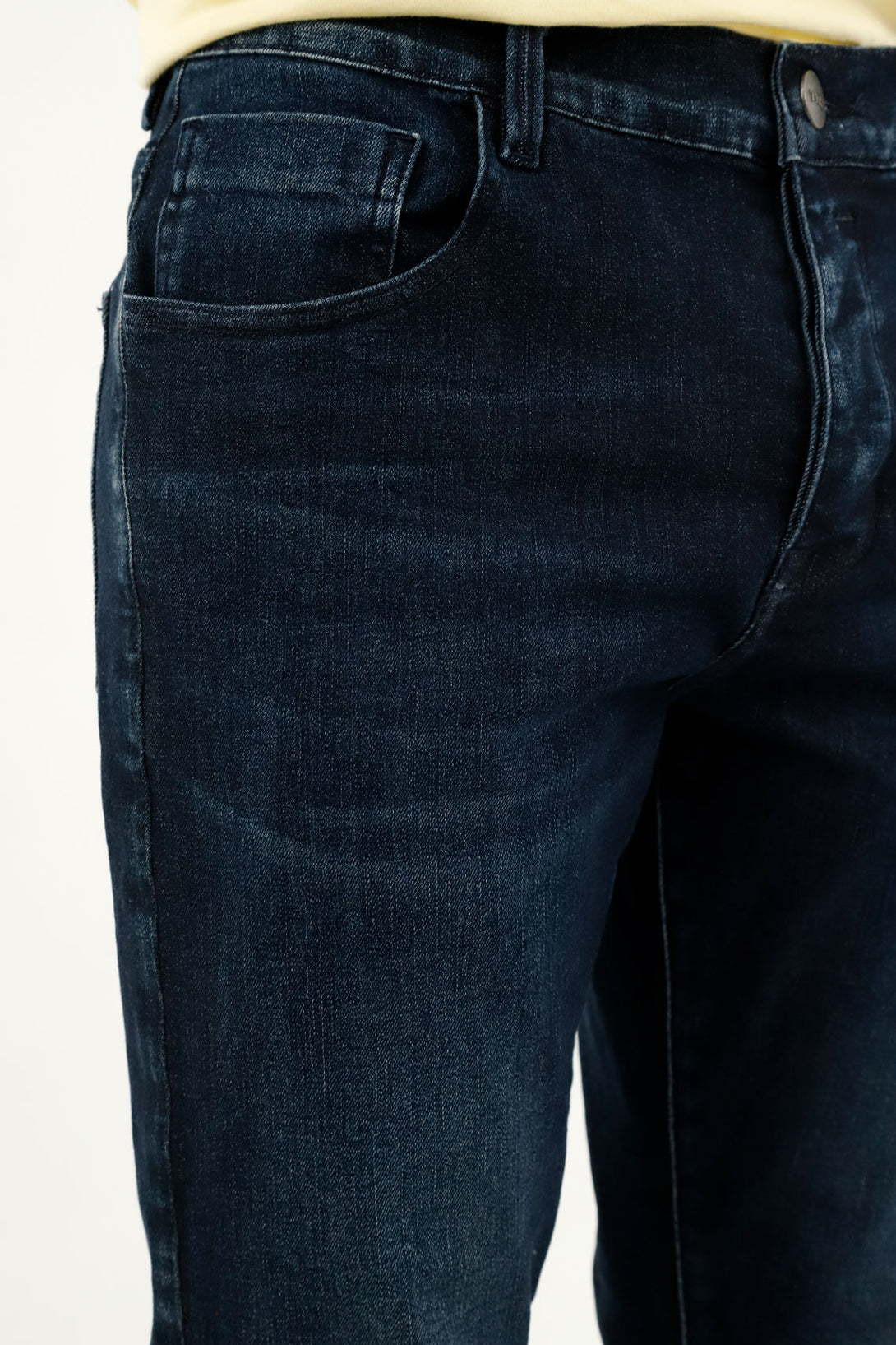 Jean Skinny oscuro para hombre