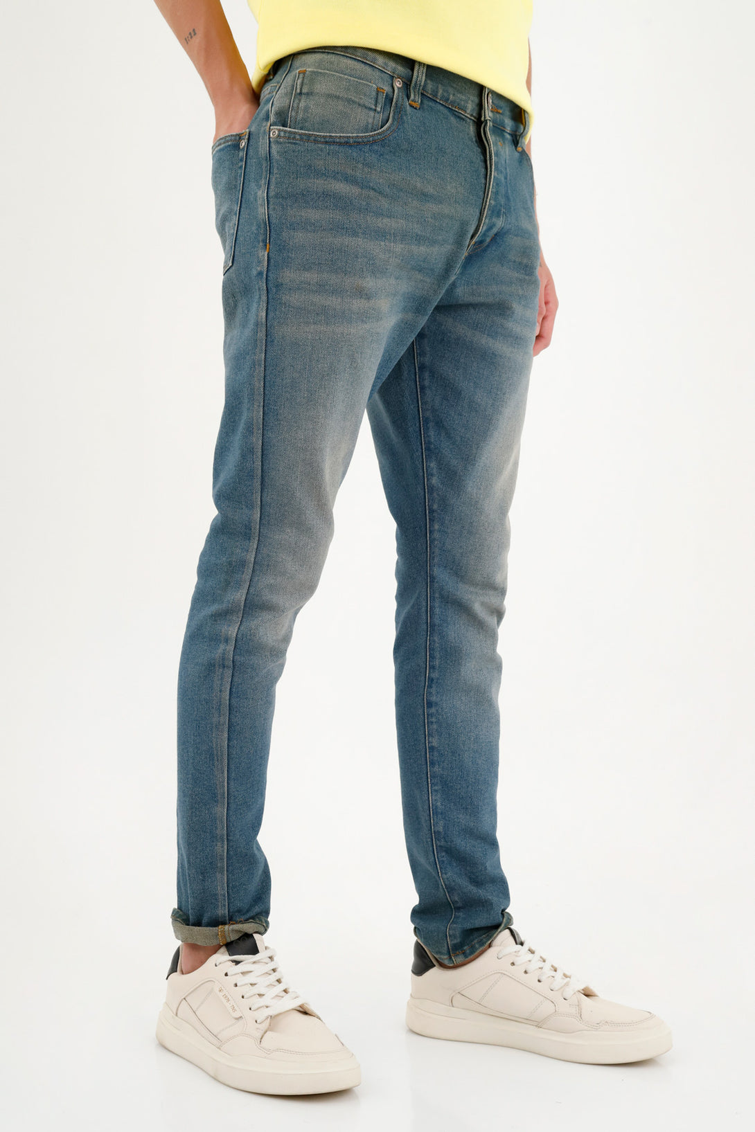 Jean Skinny tono medio para hombre