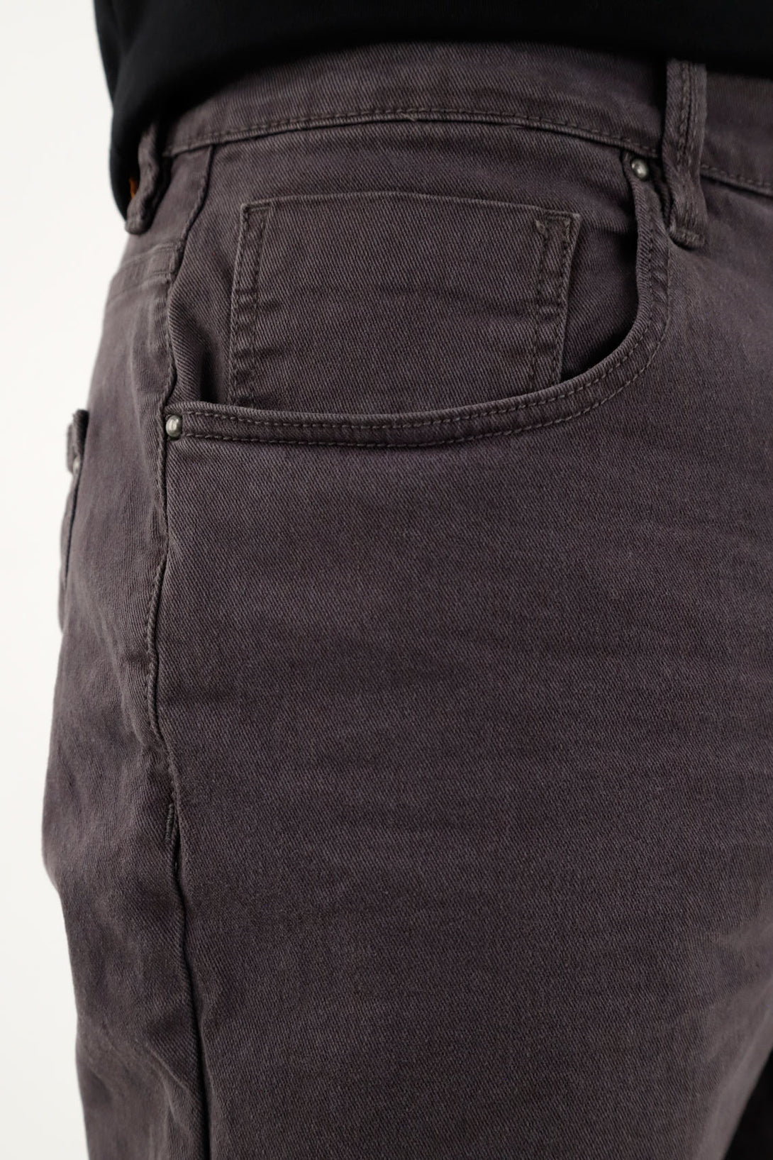 Green cargo pants for men