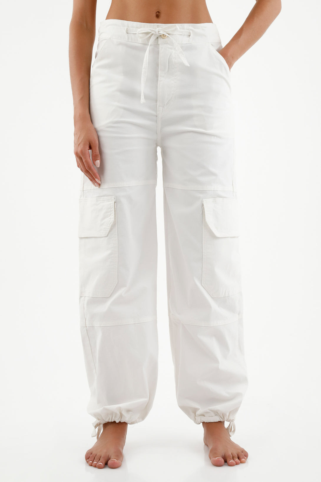 Women's Off-White Cargo Pants