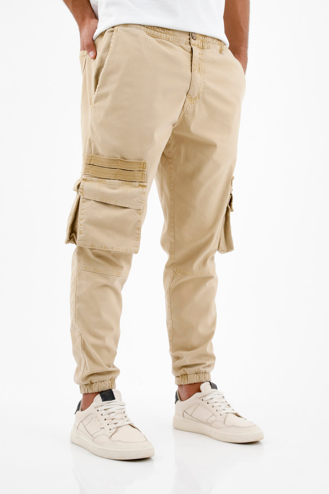 Pantalón Jogger café para hombre