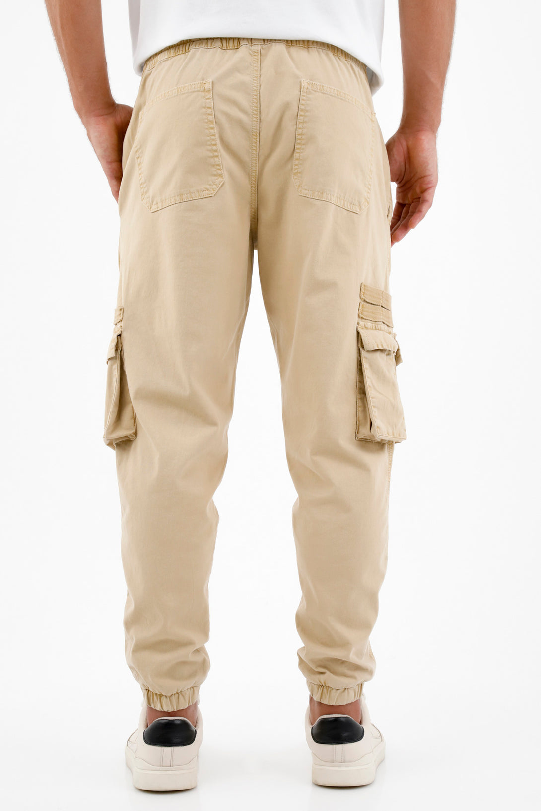 Pantalón Jogger café para hombre