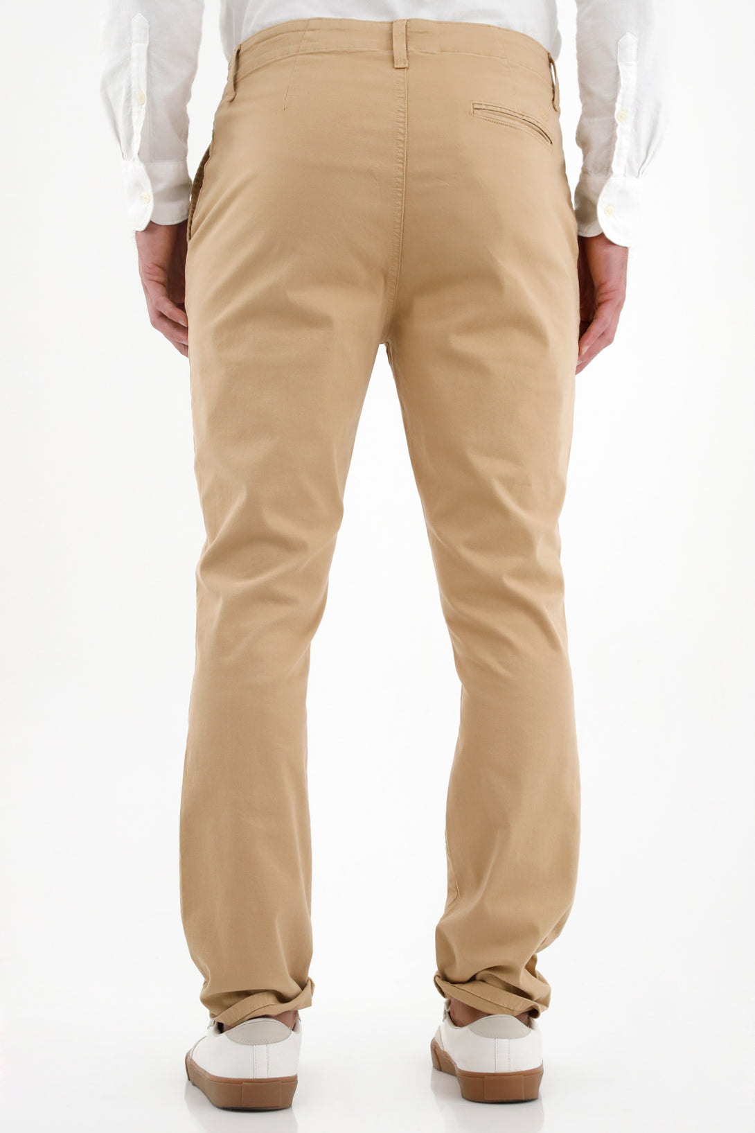 Pantalón café para hombre