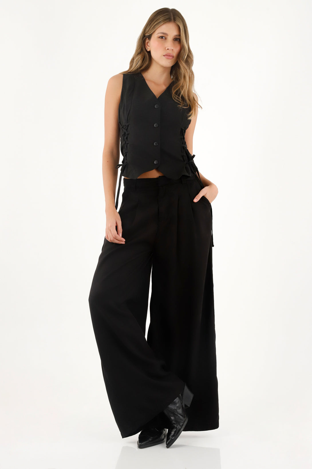 Pantalón amplio negro para mujer