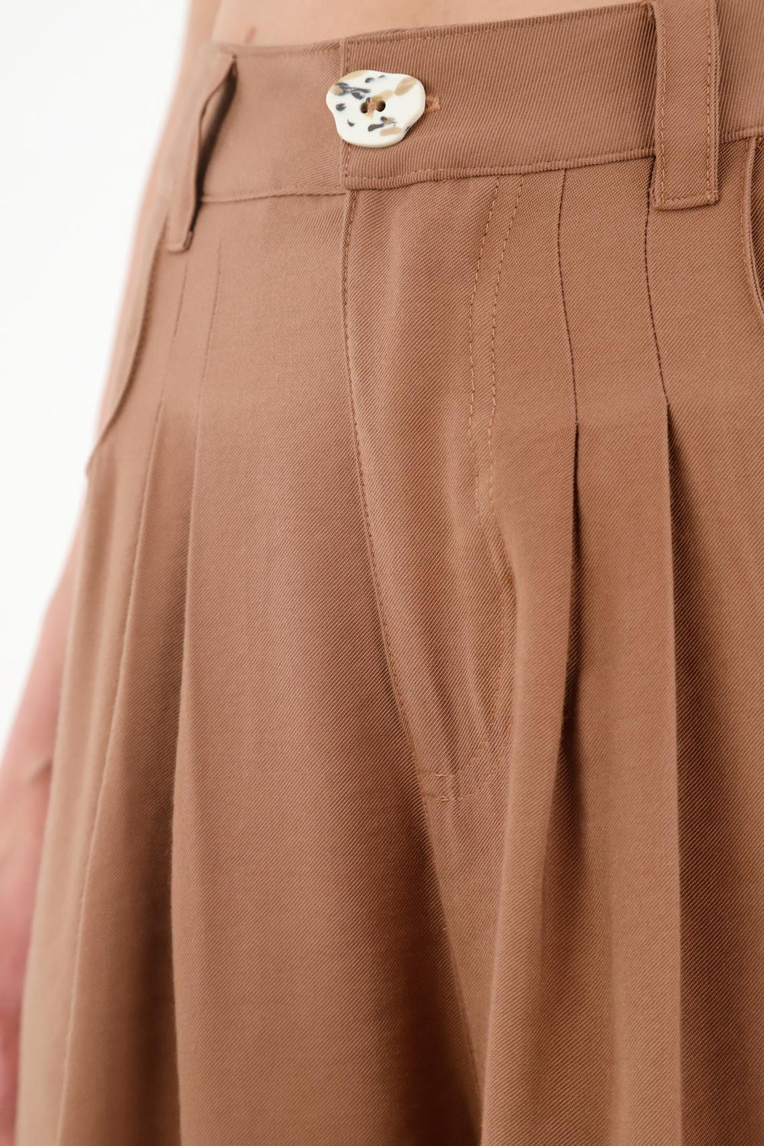 Women's Wide-Leg Brown Pants