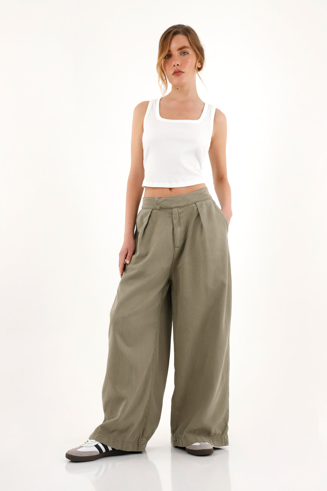 Women's green wide leg trousers