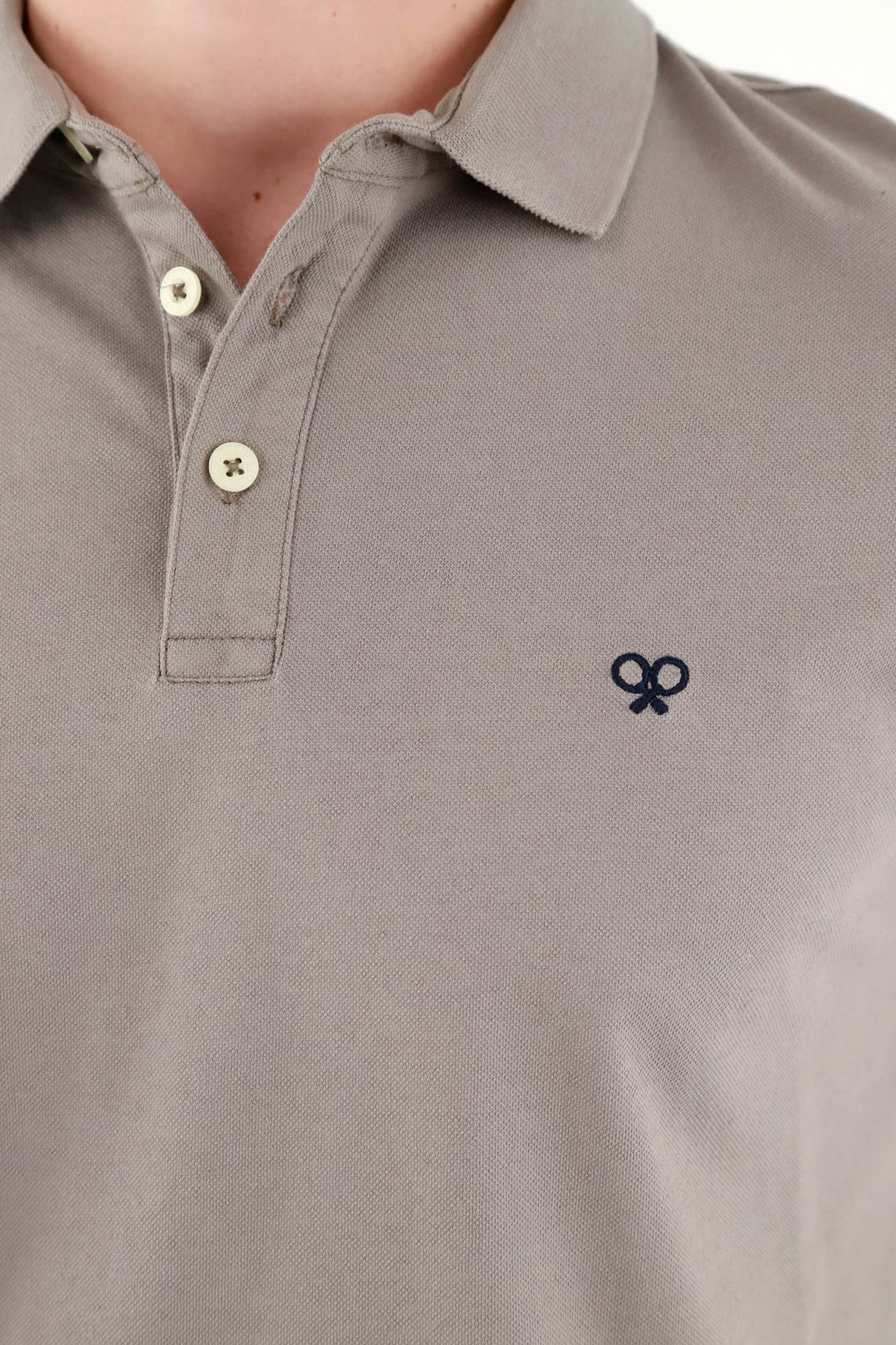 Polo cuello tejido gris para hombre