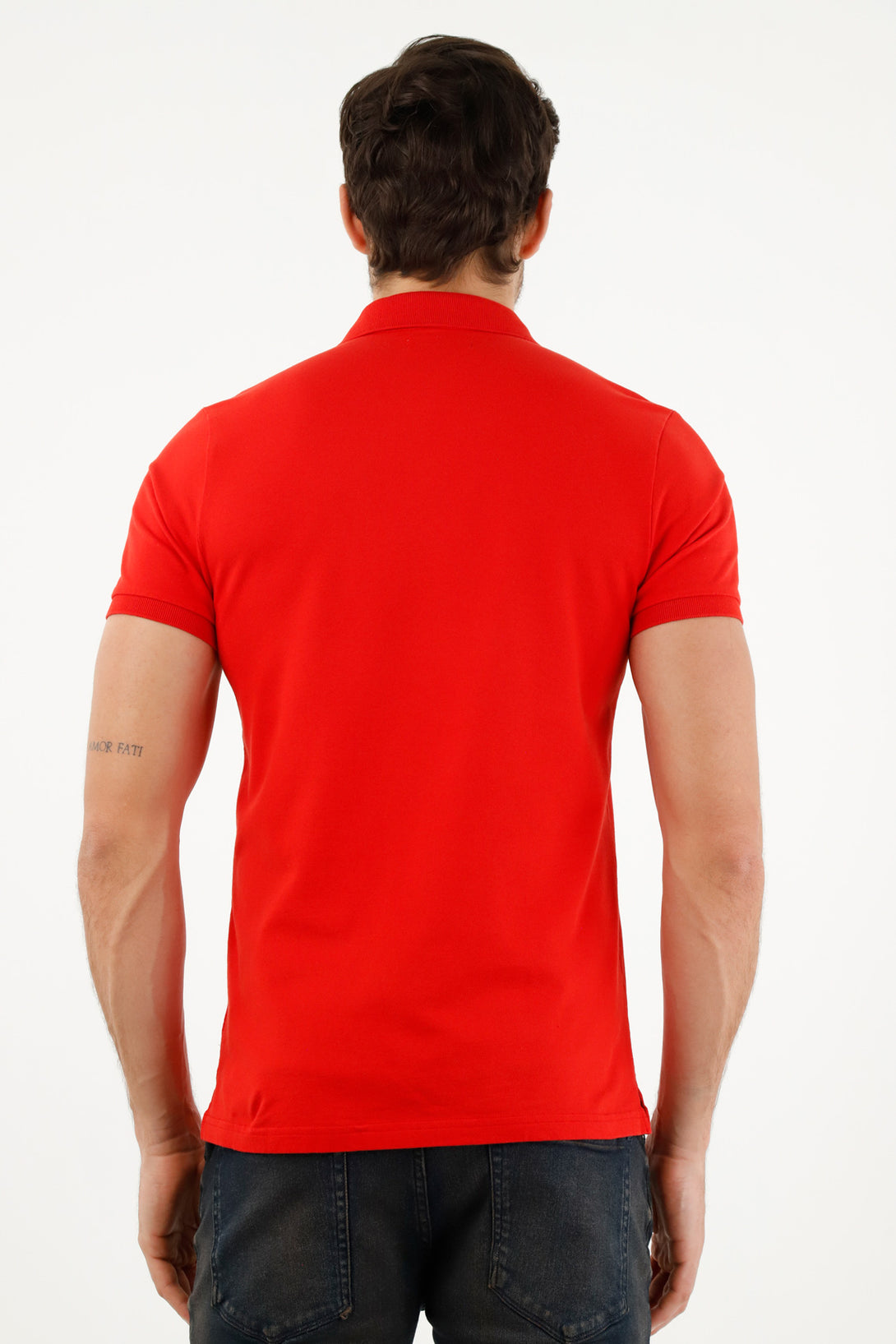 Polo roja con raqueta en malla para hombre