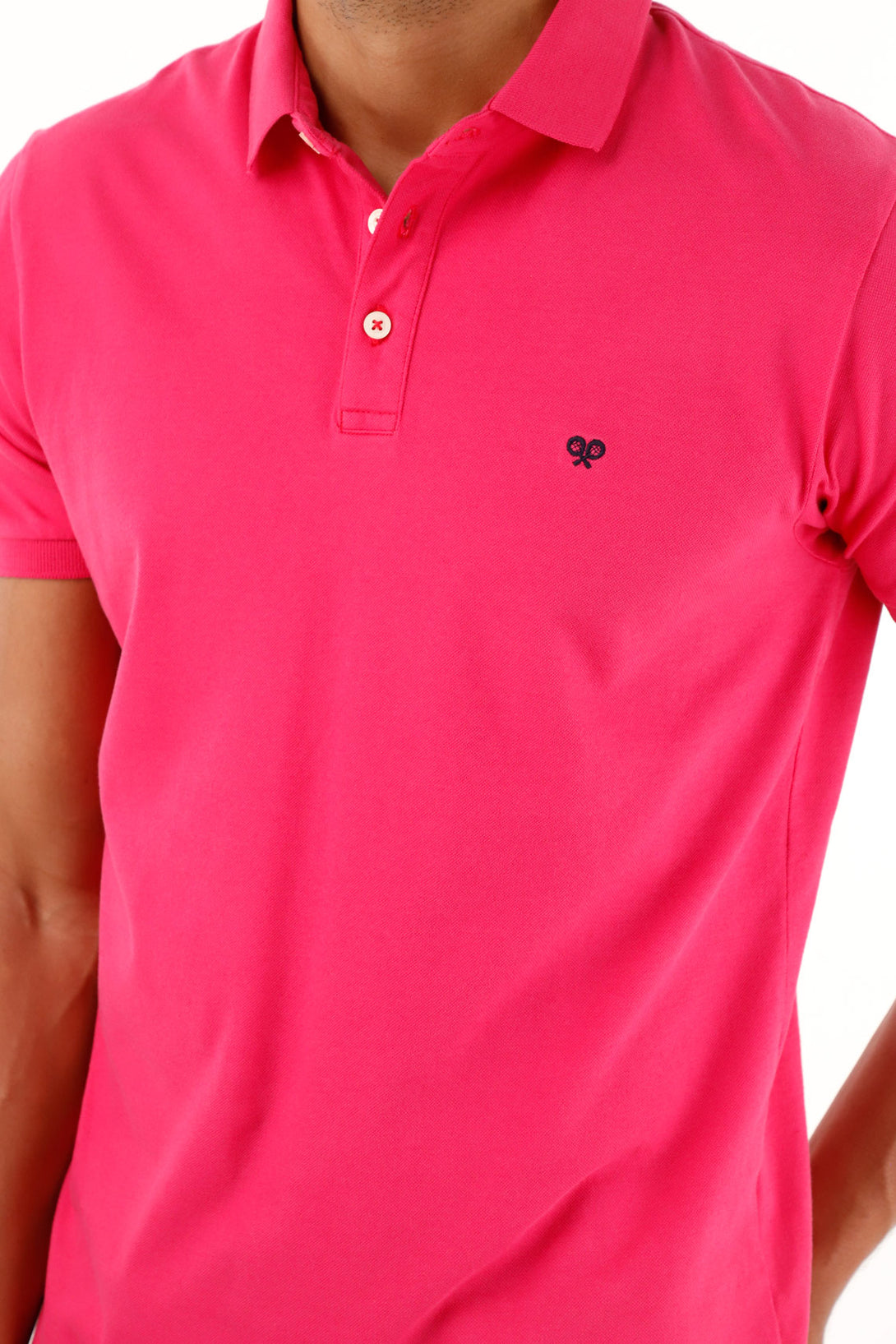 Polo con raqueta bordada rosada para hombre