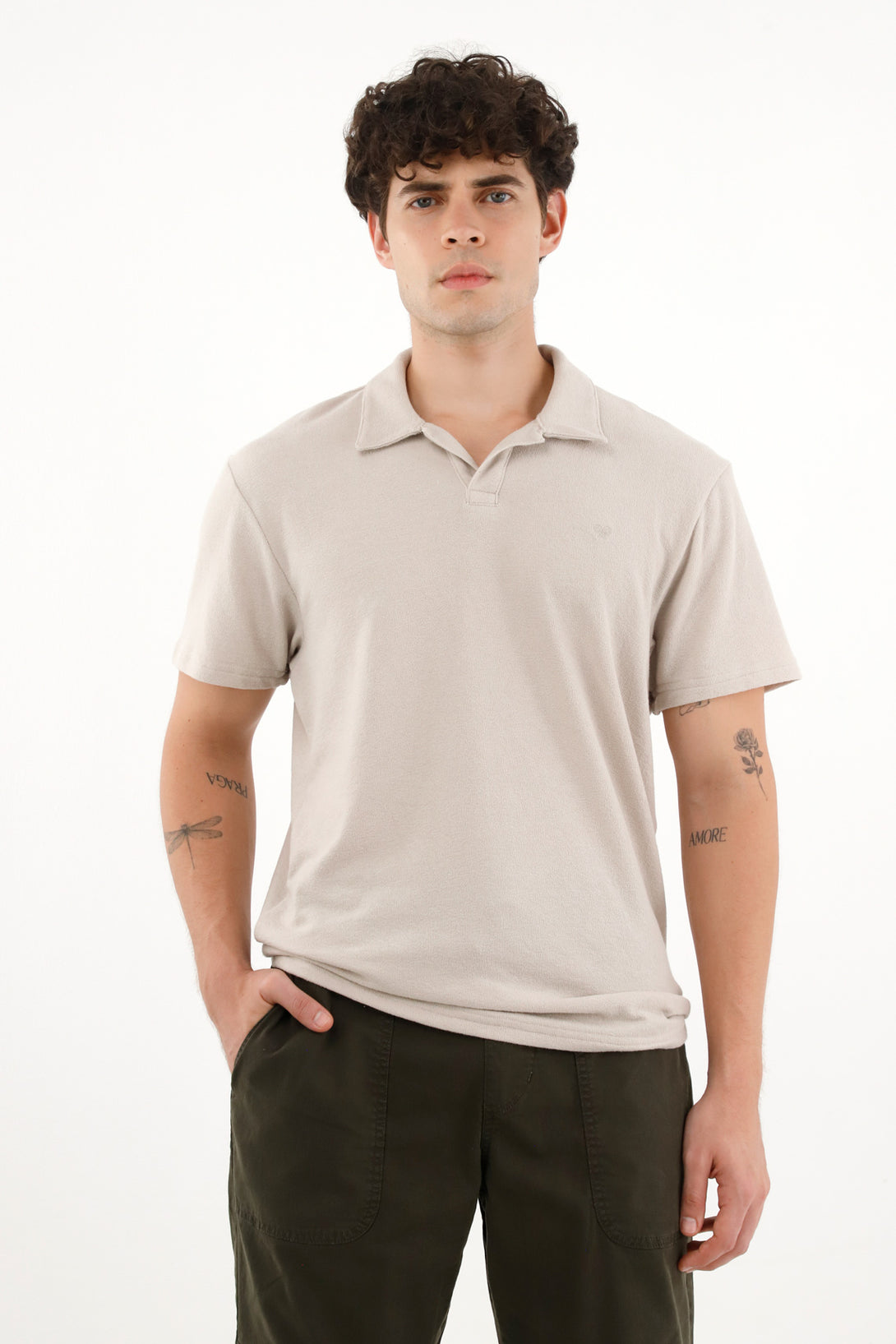 Men's gray jersey polo with embroidered racket