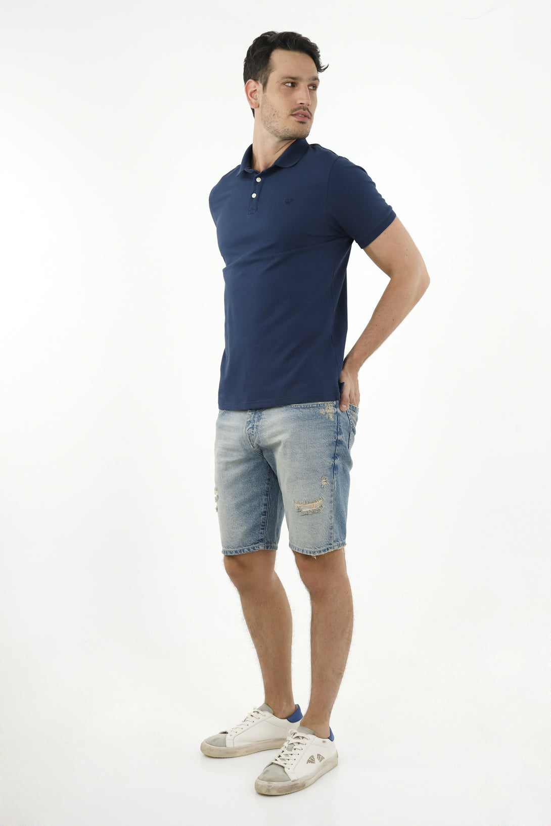 Polo azul para hombre