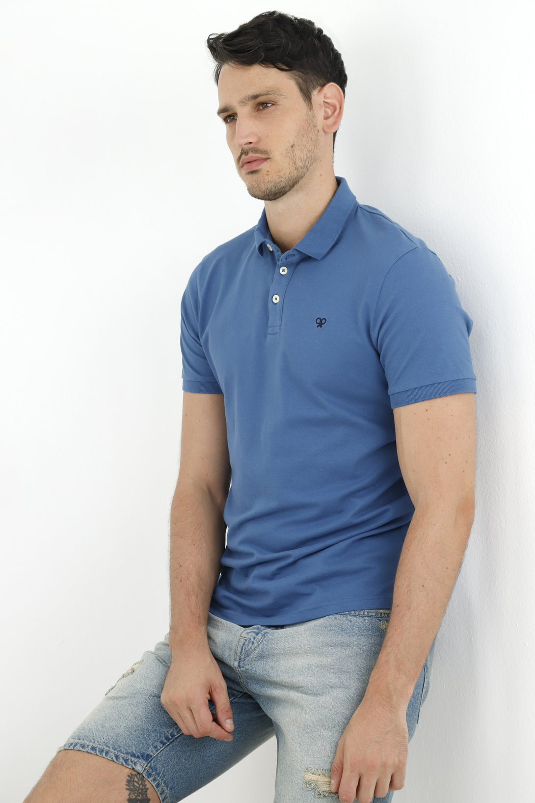 Polo azul para hombre