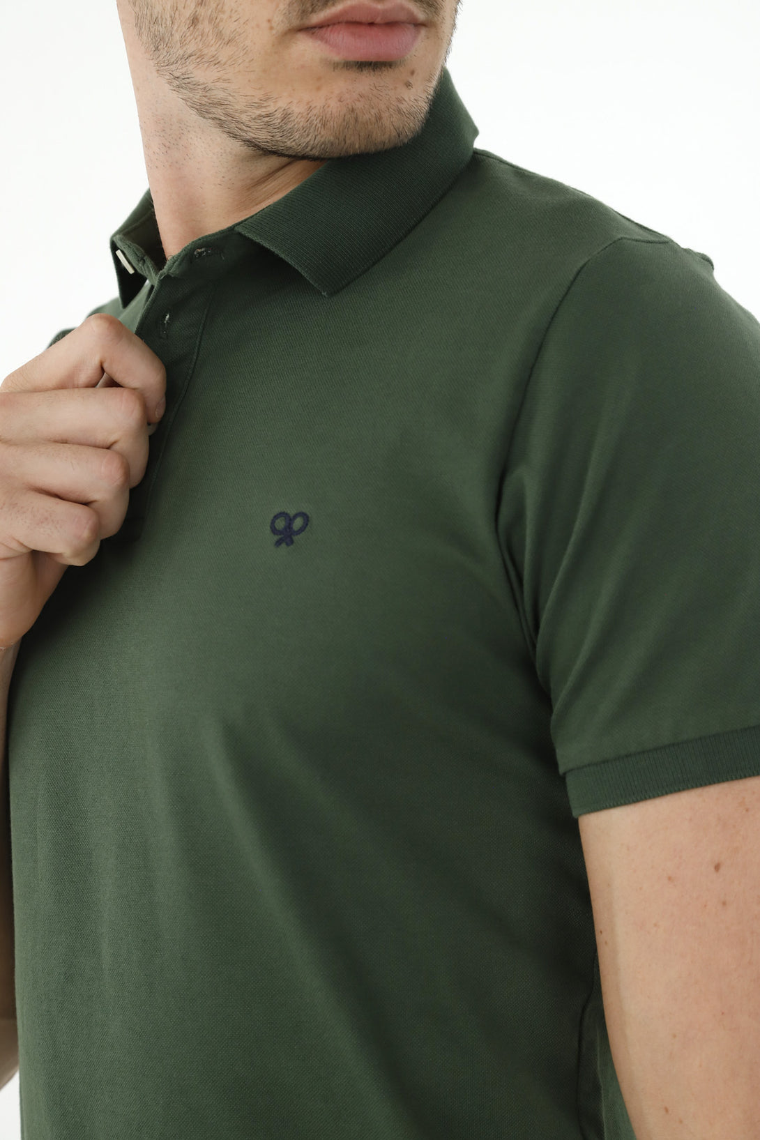 Polo verde para hombre