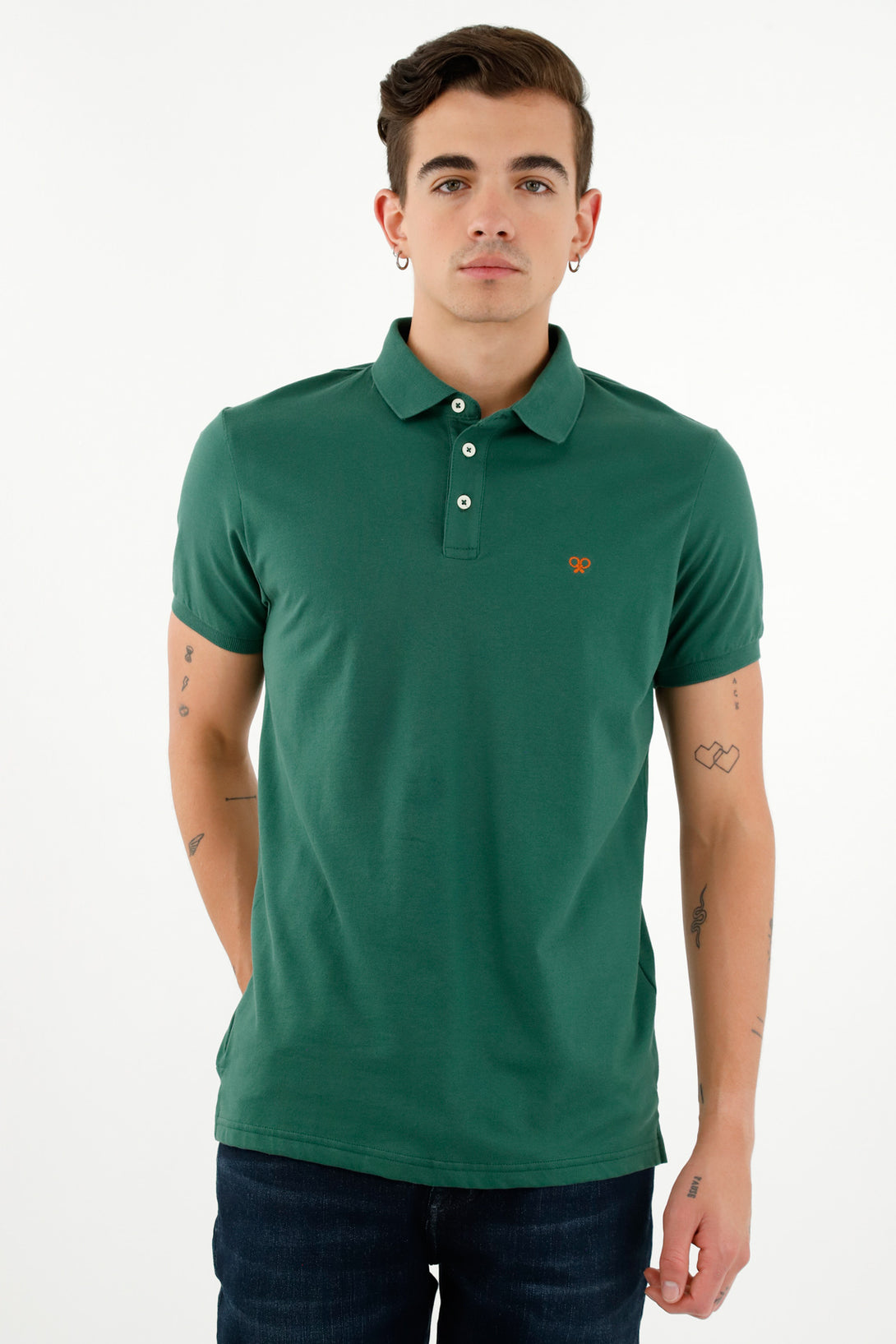 Polo verde con perilla de tres botones para hombre