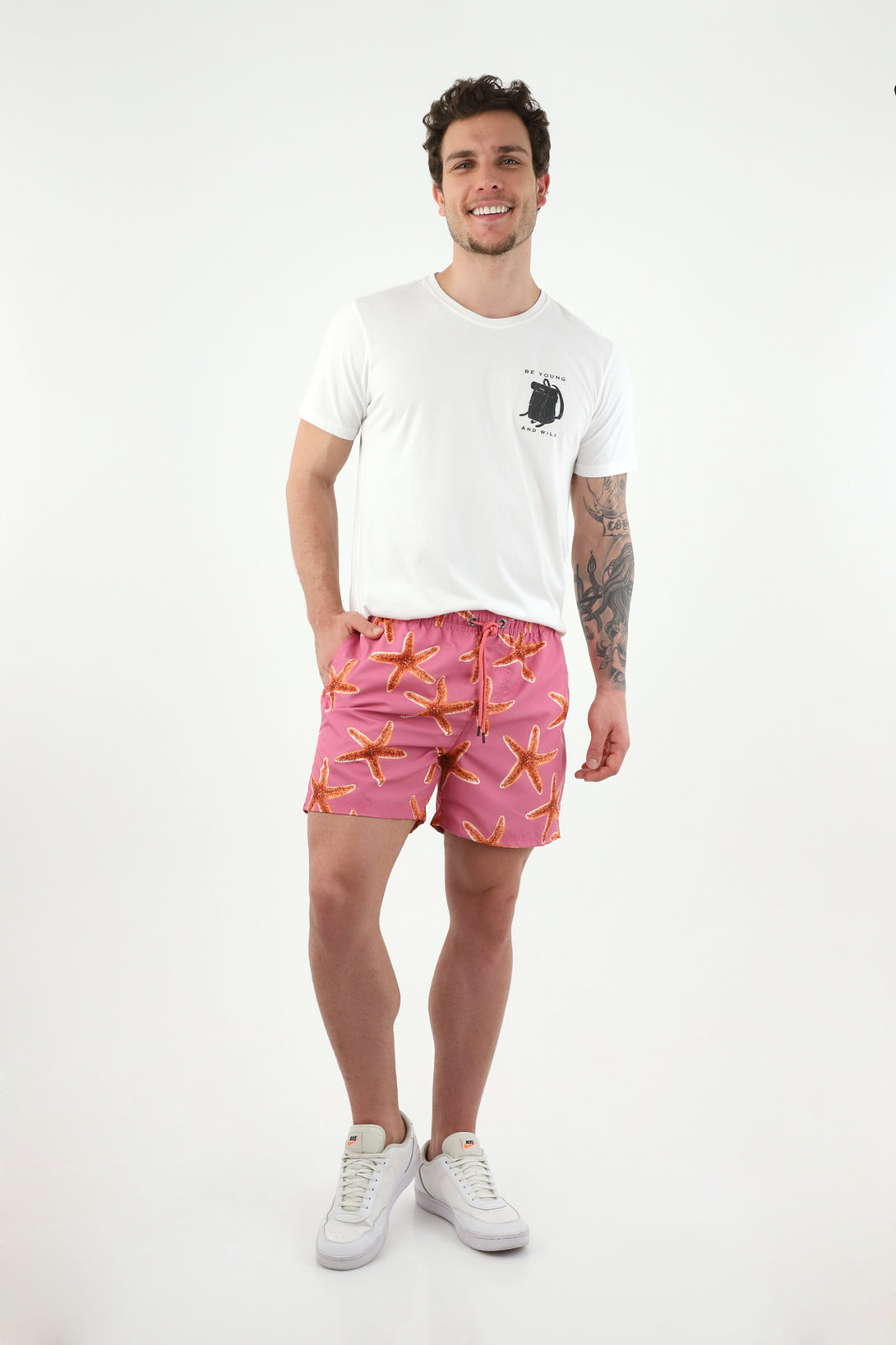 Pantaloneta rosada para hombre