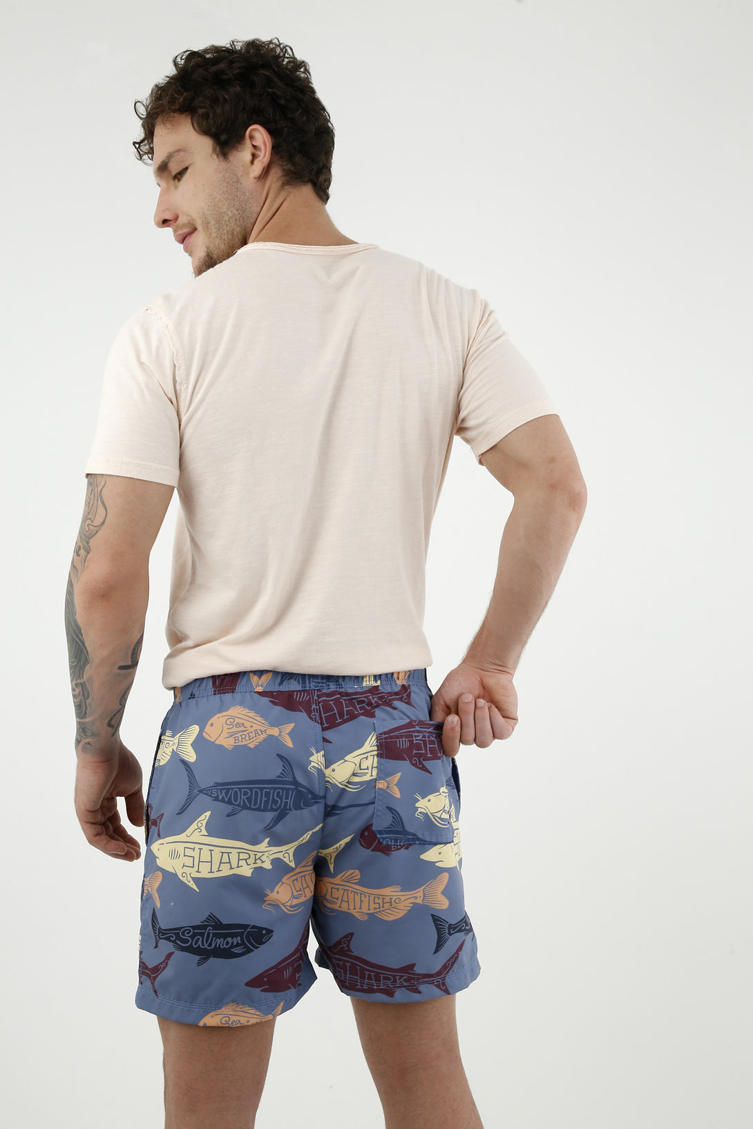 Pantaloneta azul para hombre