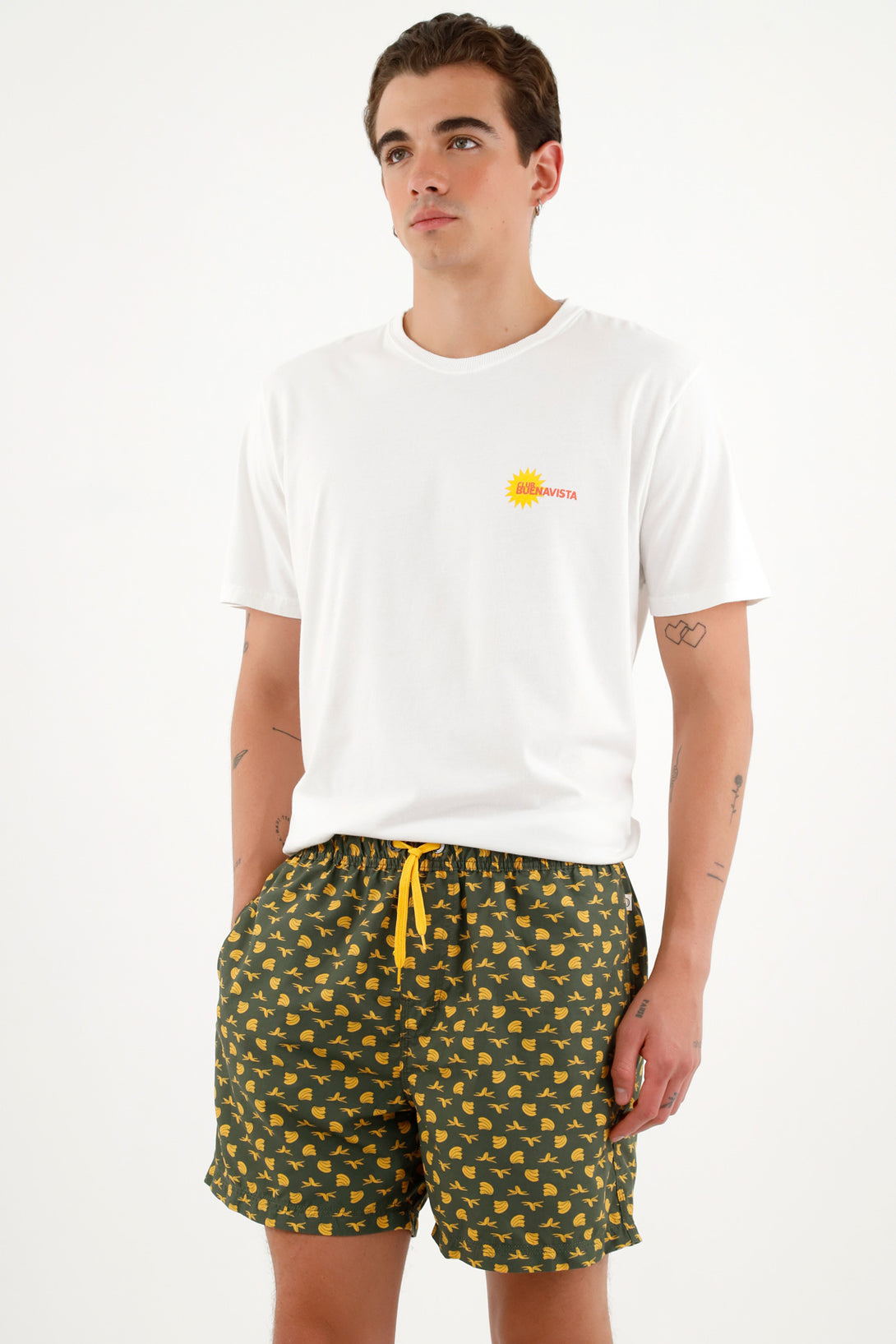 Pantaloneta de baño verde con mini print de bananas para hombre