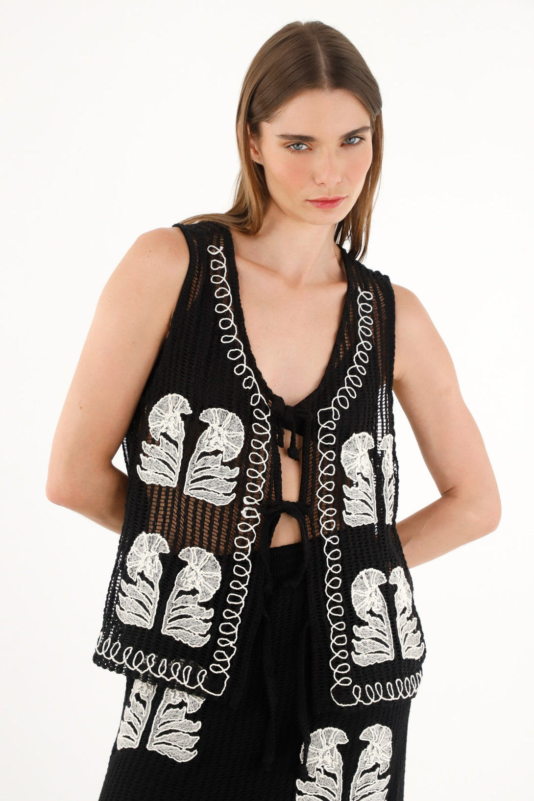 Women's knit black vest