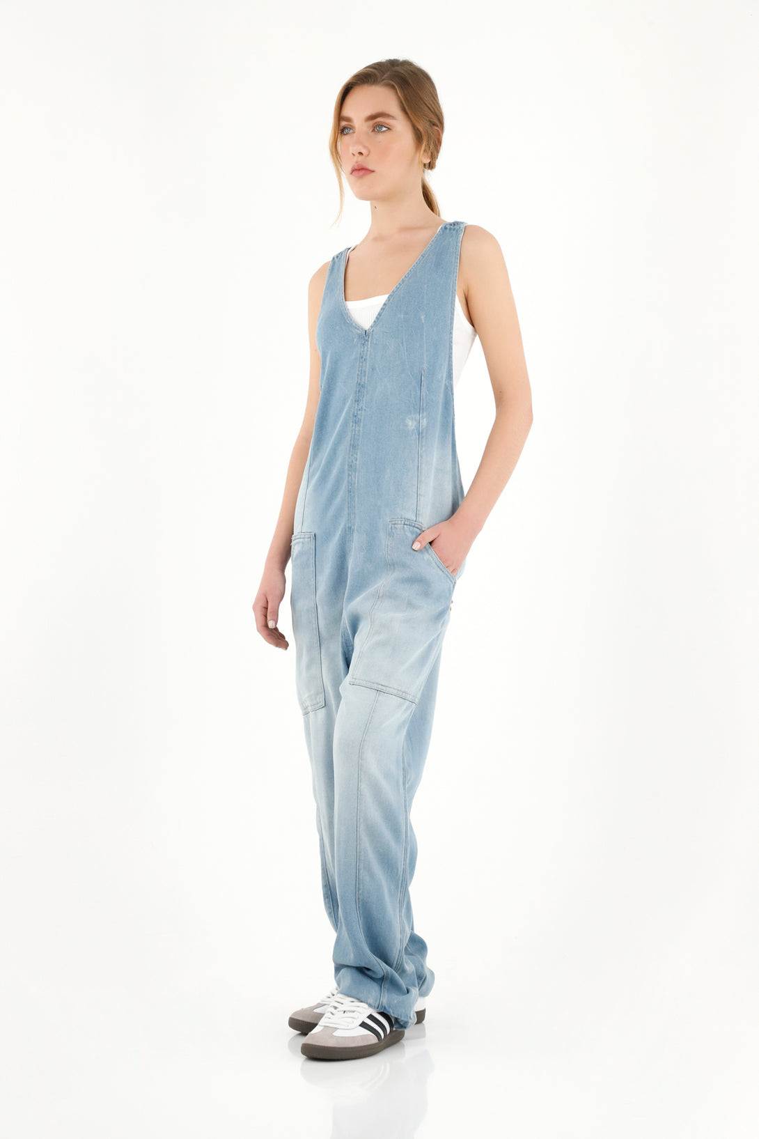 Women's overall in denim blue