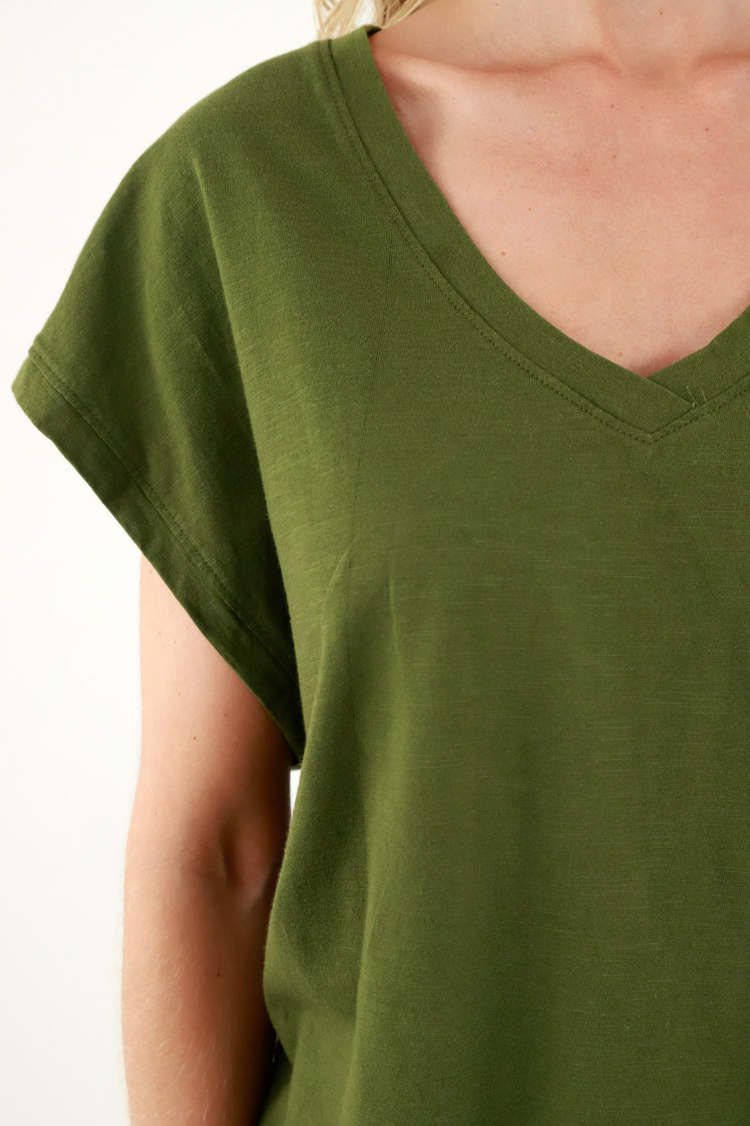 Women's Green Sleeveless T-Shirt