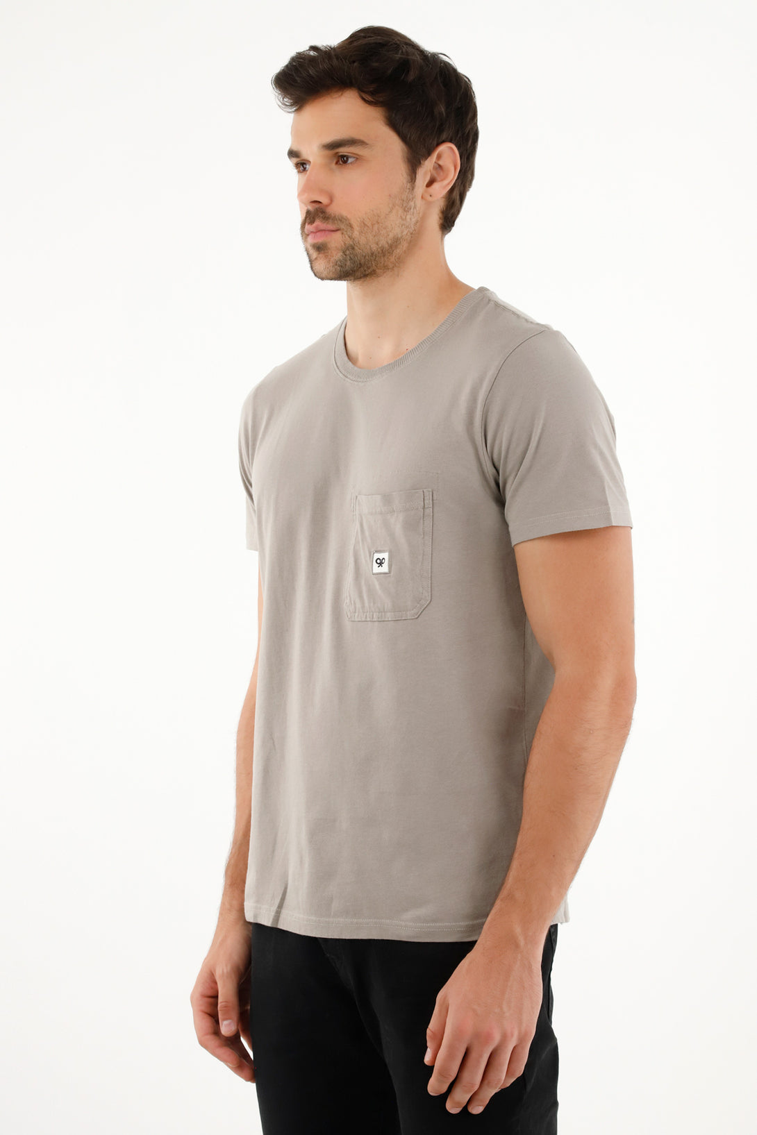 Camiseta con bolsillo de parche gris para hombre