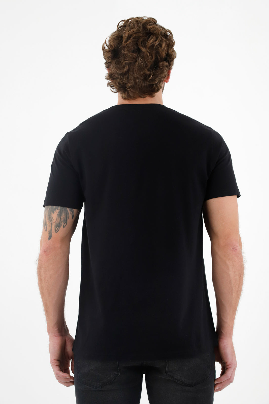 Camiseta negra con raqueta azul para hombre