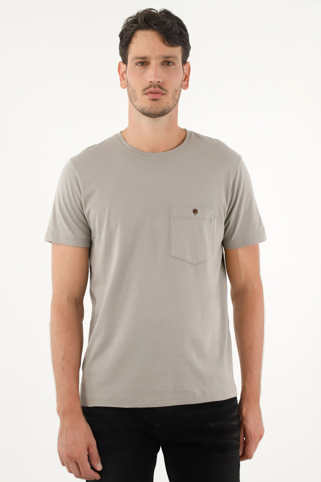 Camiseta gris con bolsillo para hombre