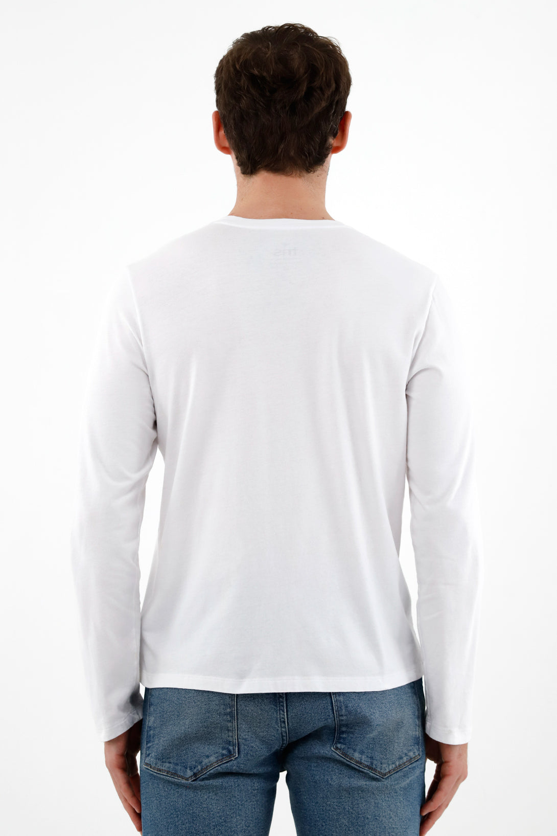 Camiseta blanca manga larga para hombre