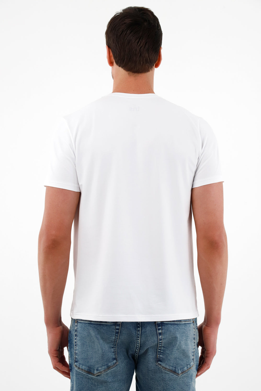 Camiseta blanca cuello redondo para hombre