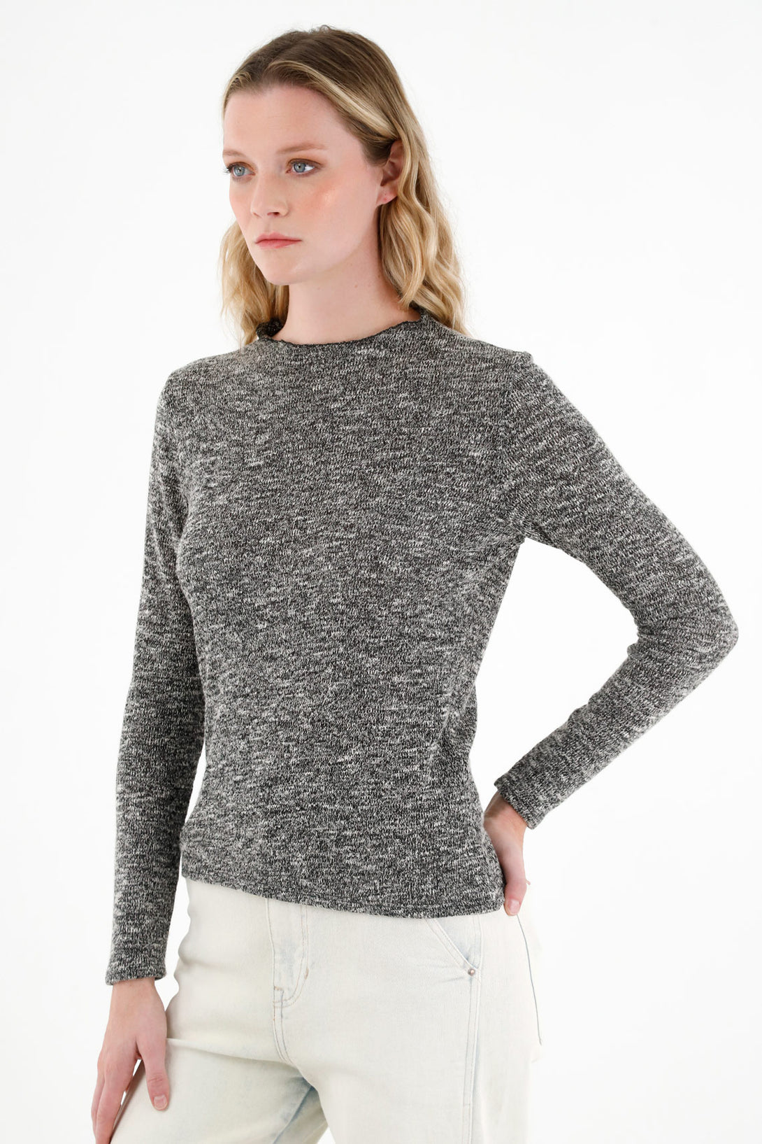 Women's Gray Knit T-Shirt